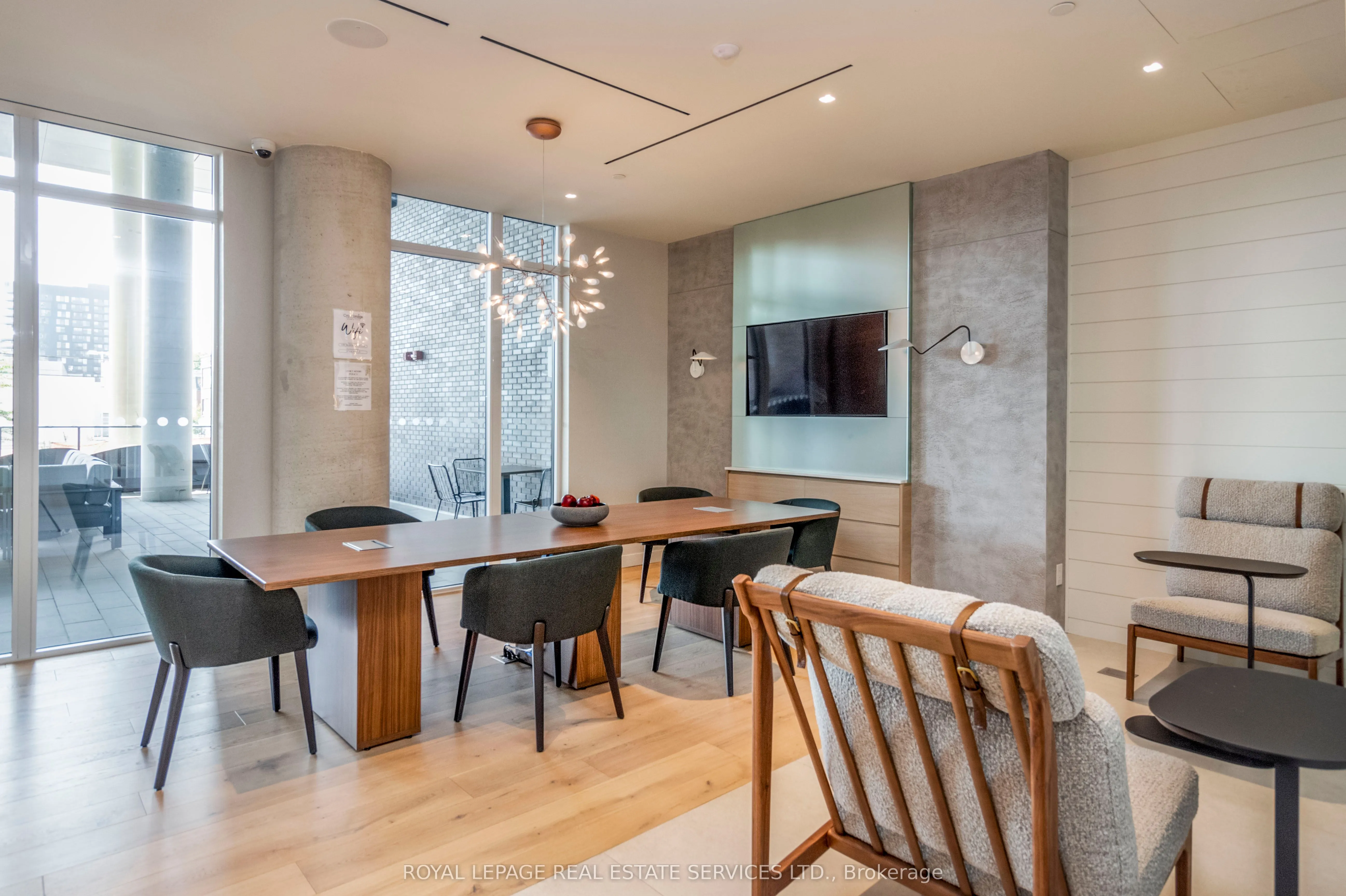 5 Defries Street, #1207