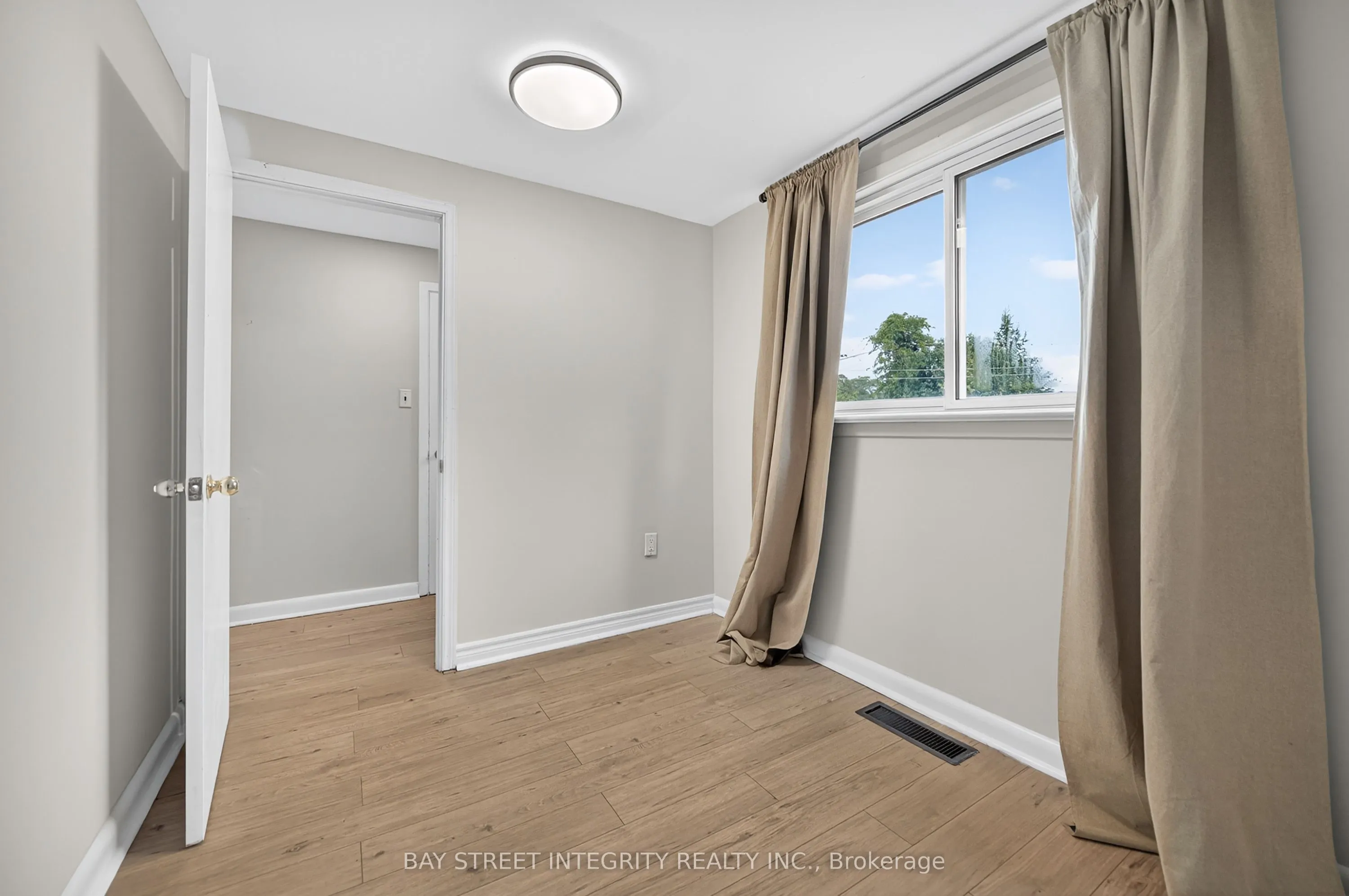 44 Bowerbank Drive