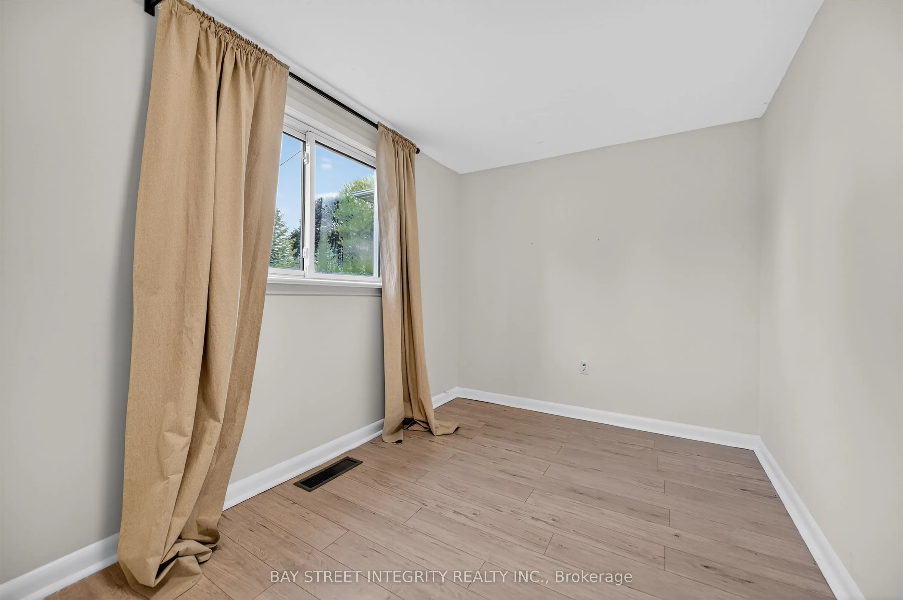 44 Bowerbank Drive