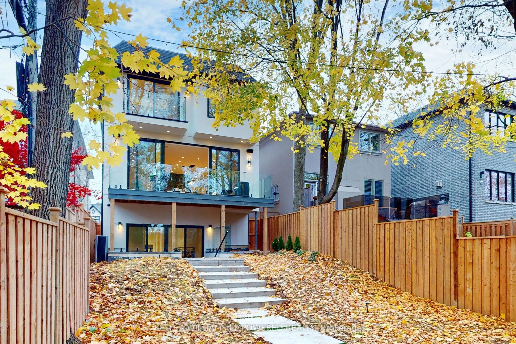 127 Joicey Boulevard