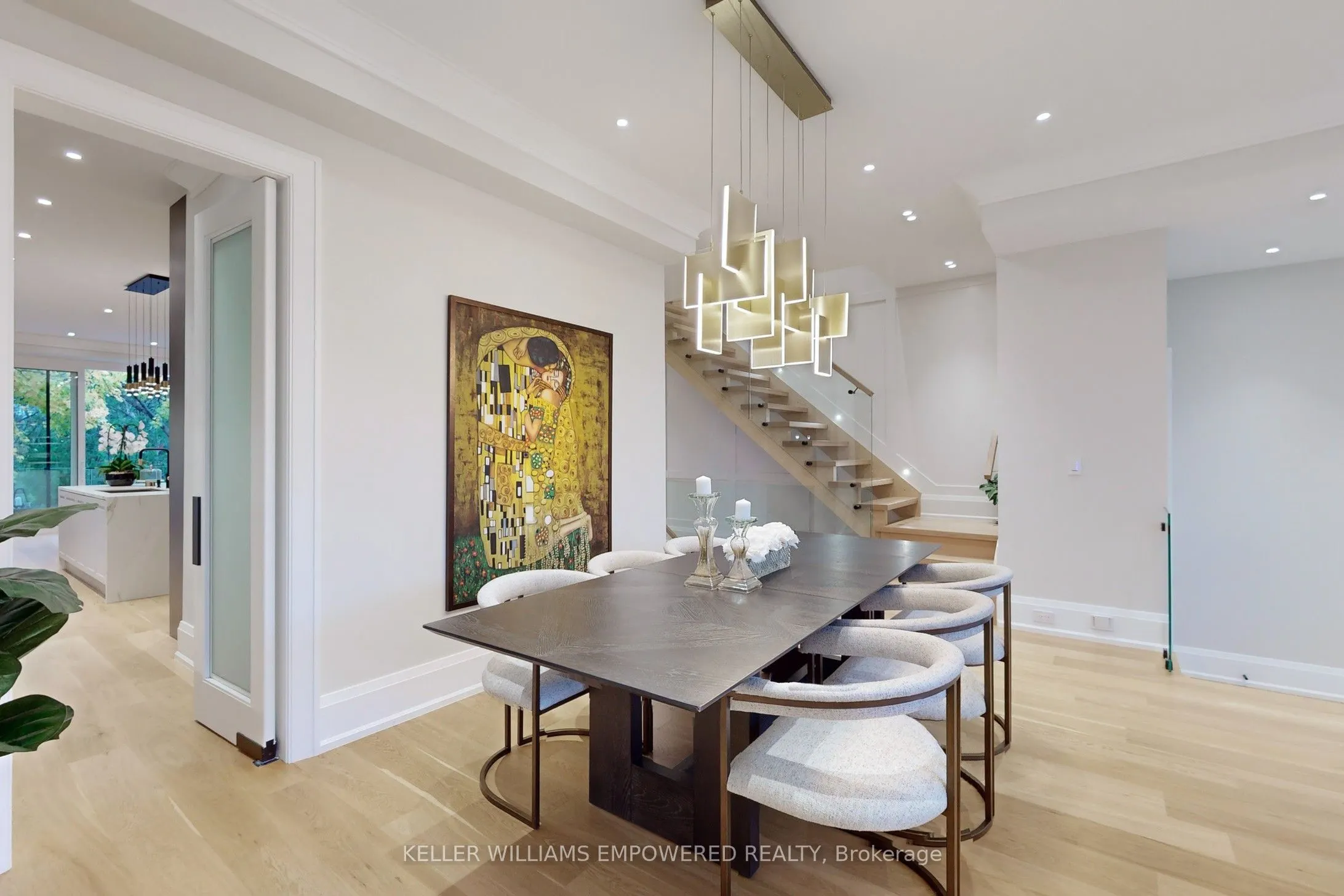 127 Joicey Boulevard