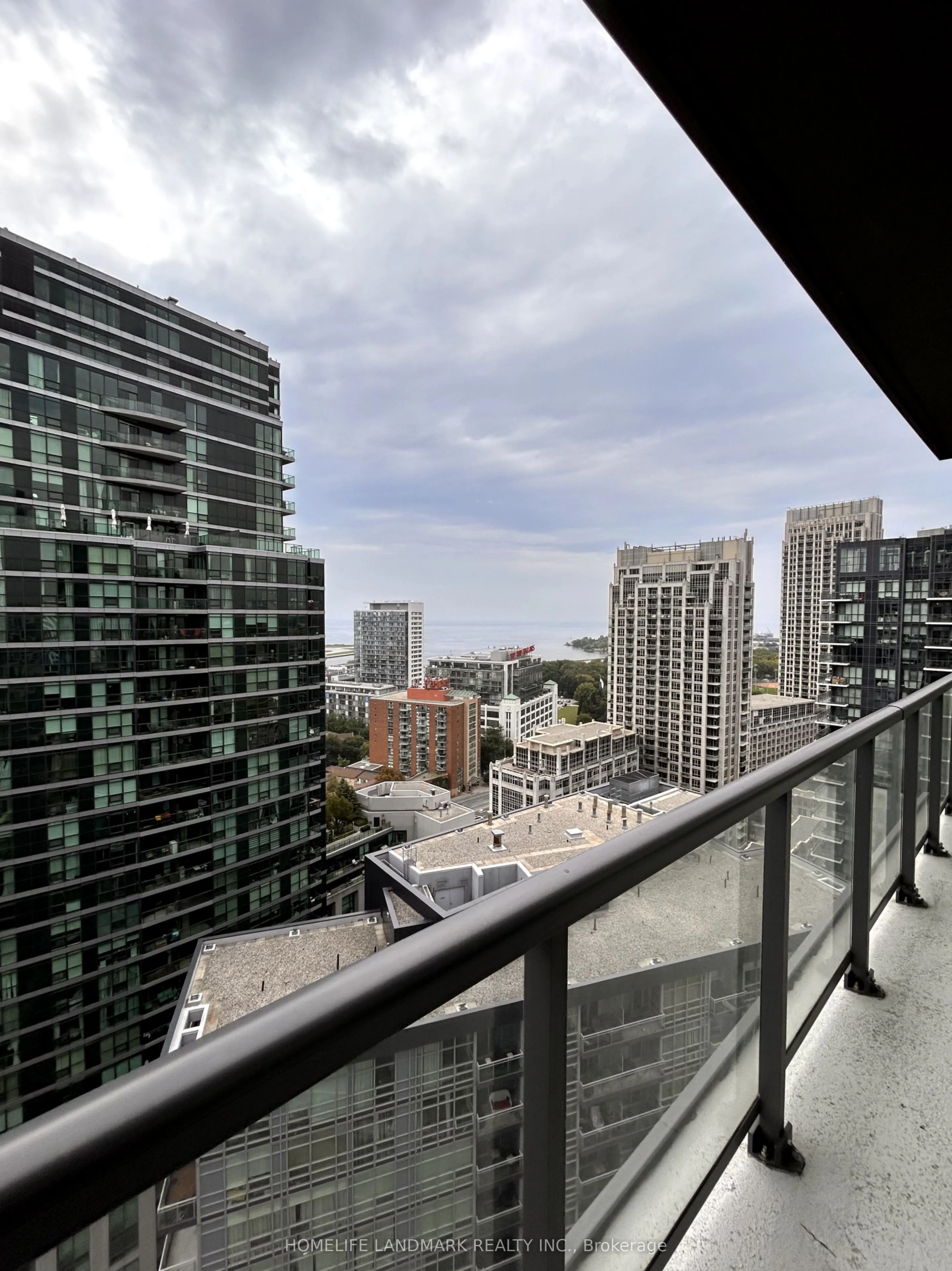20 Bruyeres Mews, #2610