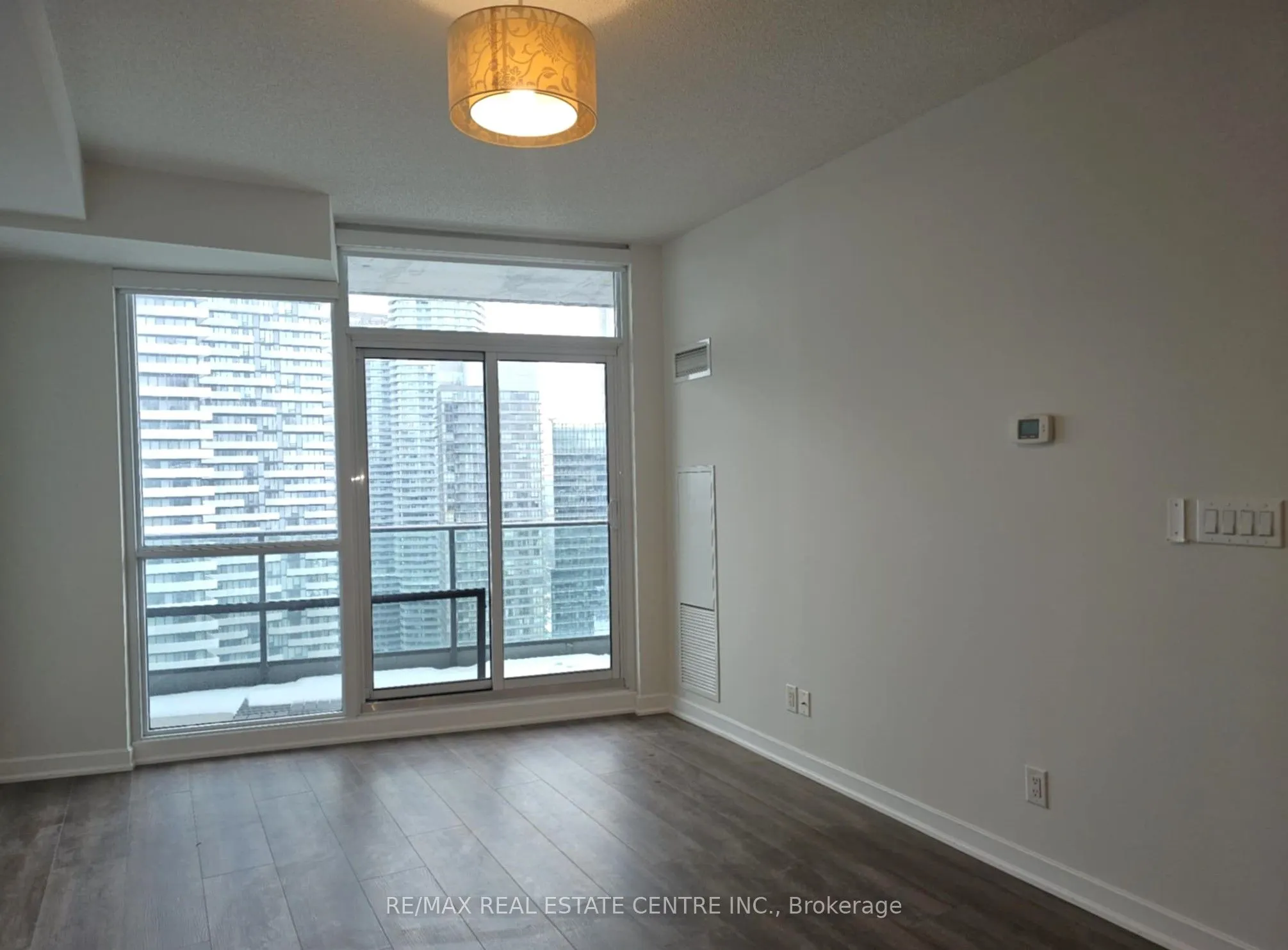 33 Bay Street, #4602