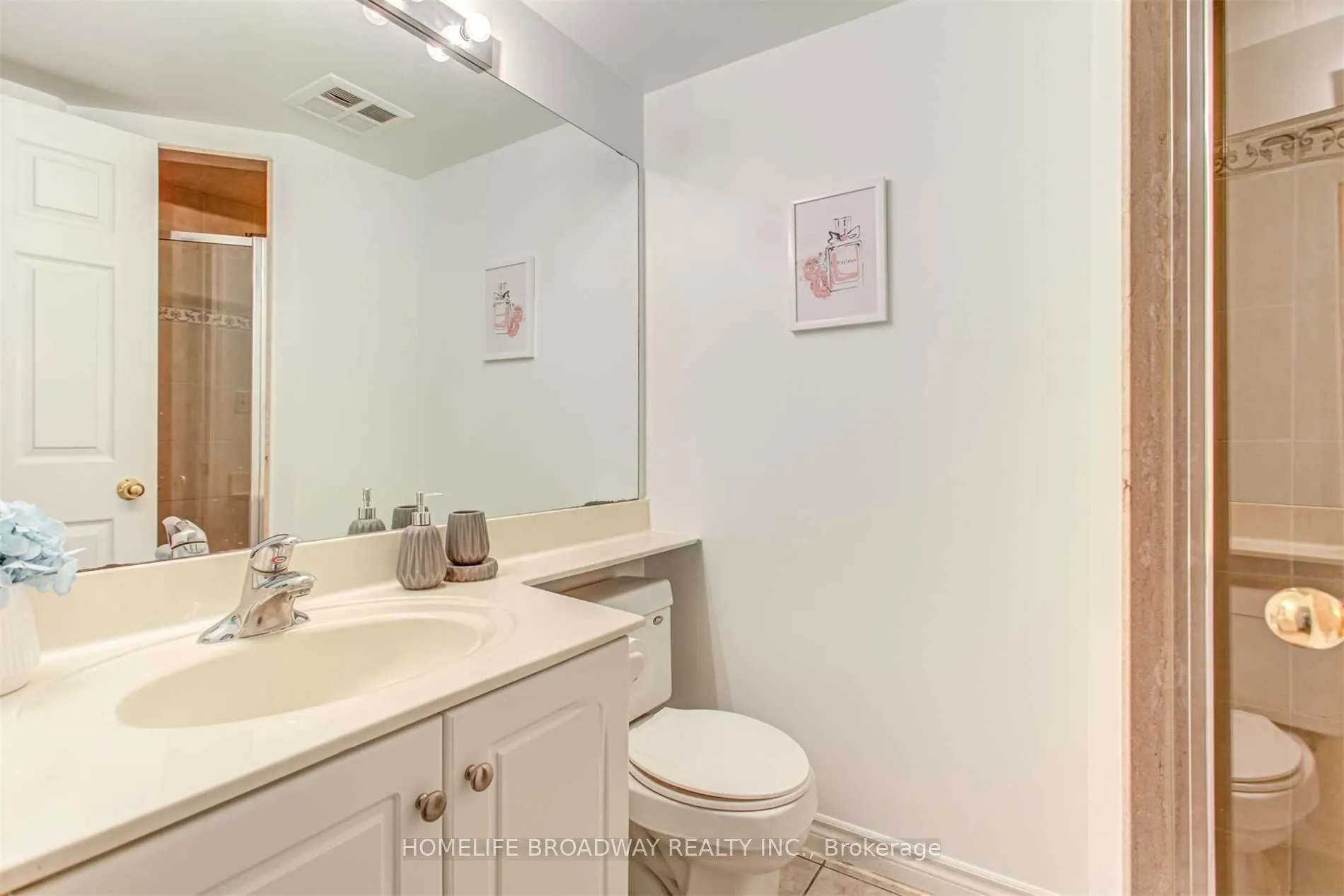 7 Lorraine Drive, #802