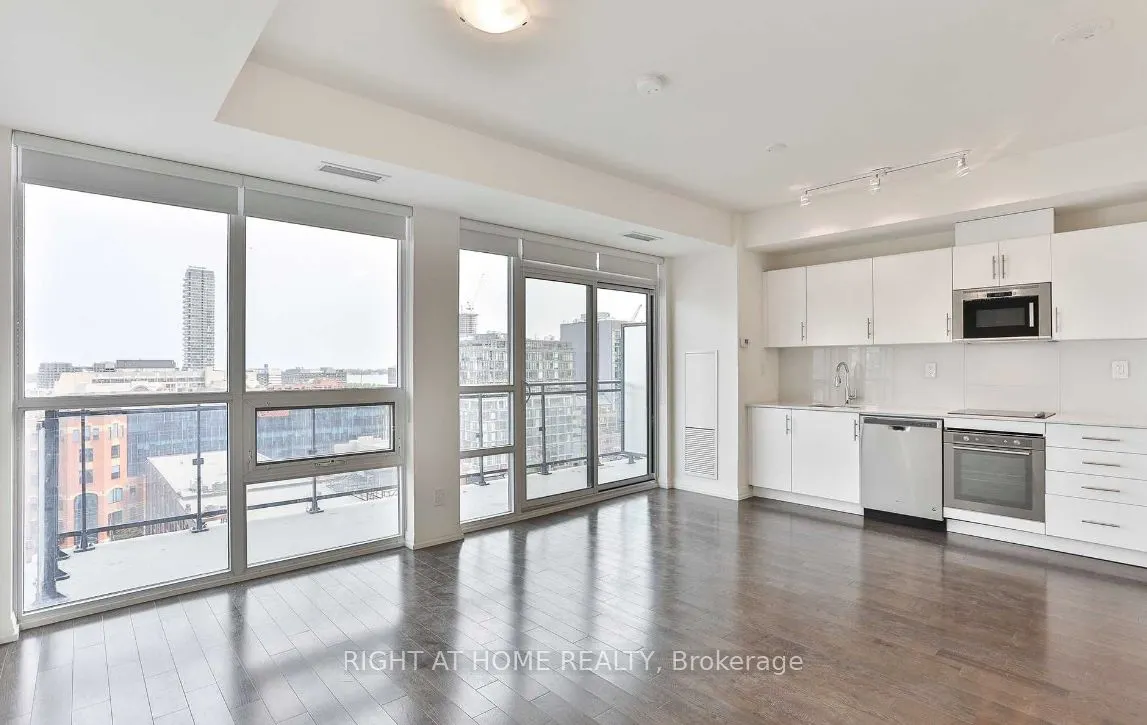 460 Adelaide Street E, #1529