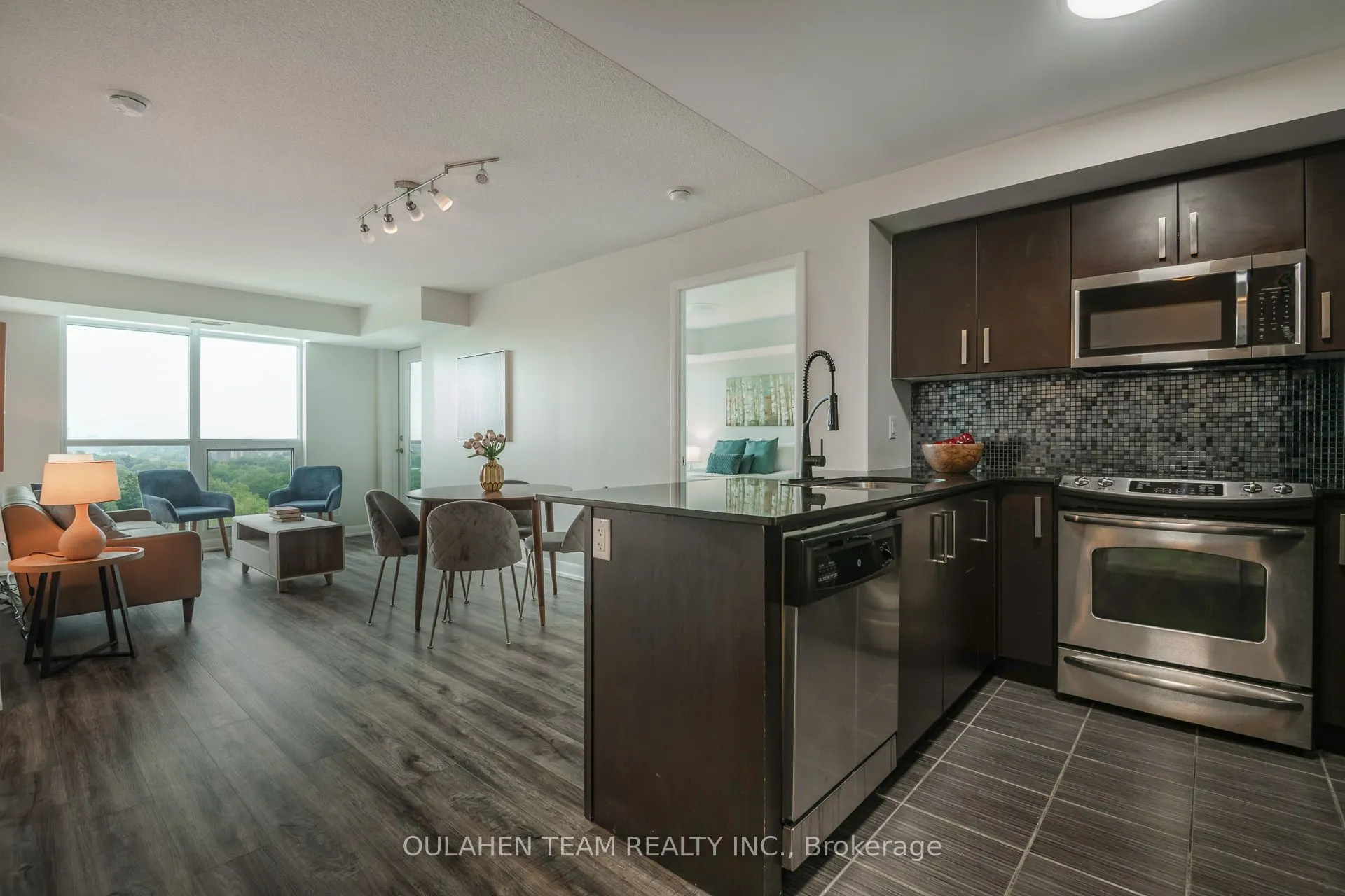 17 Anndale Drive, #1509