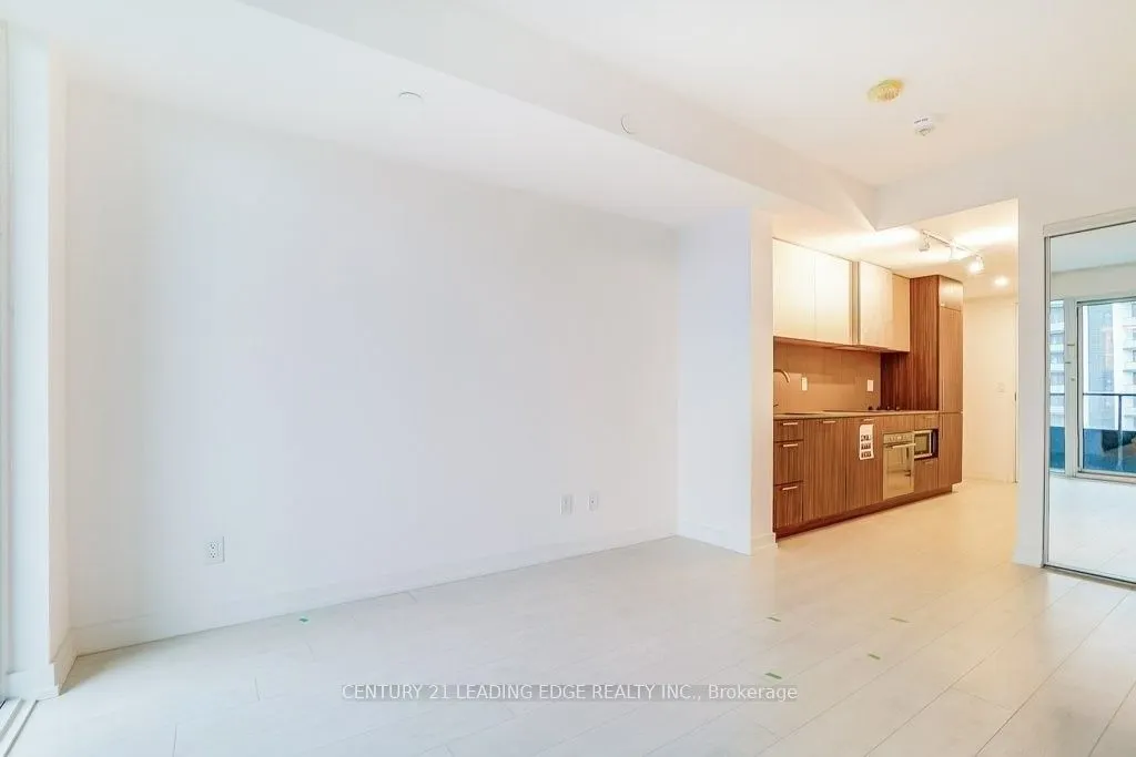 19 Western Battery Road, #3201