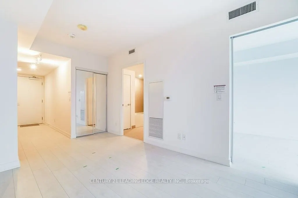 19 Western Battery Road, #3201