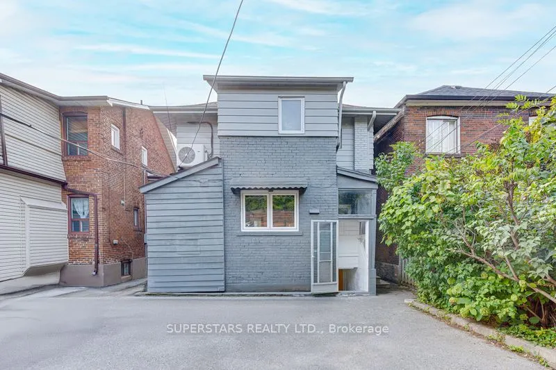 179 Oakwood Avenue