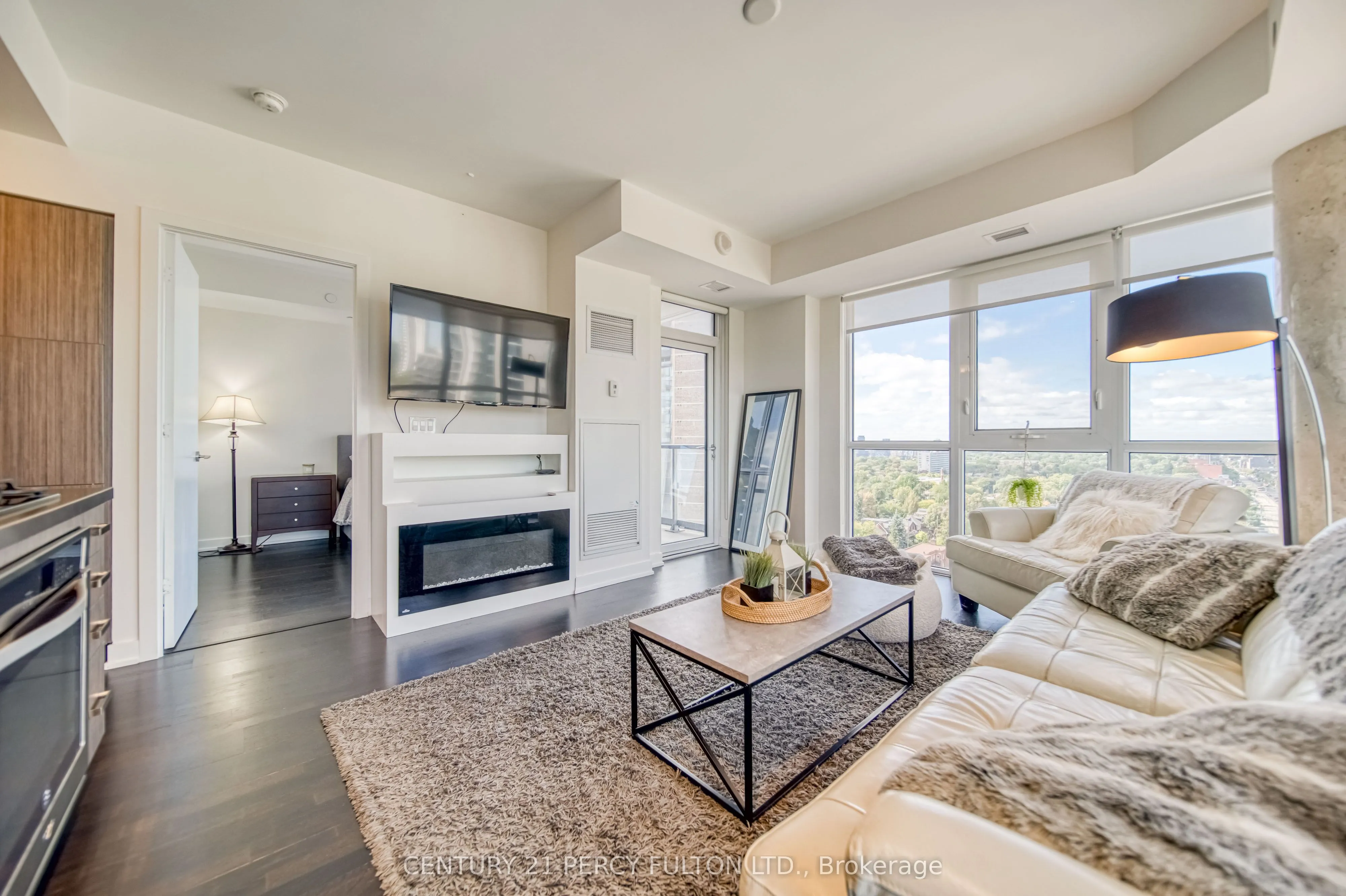 501 St. Clair Avenue W, #1211
