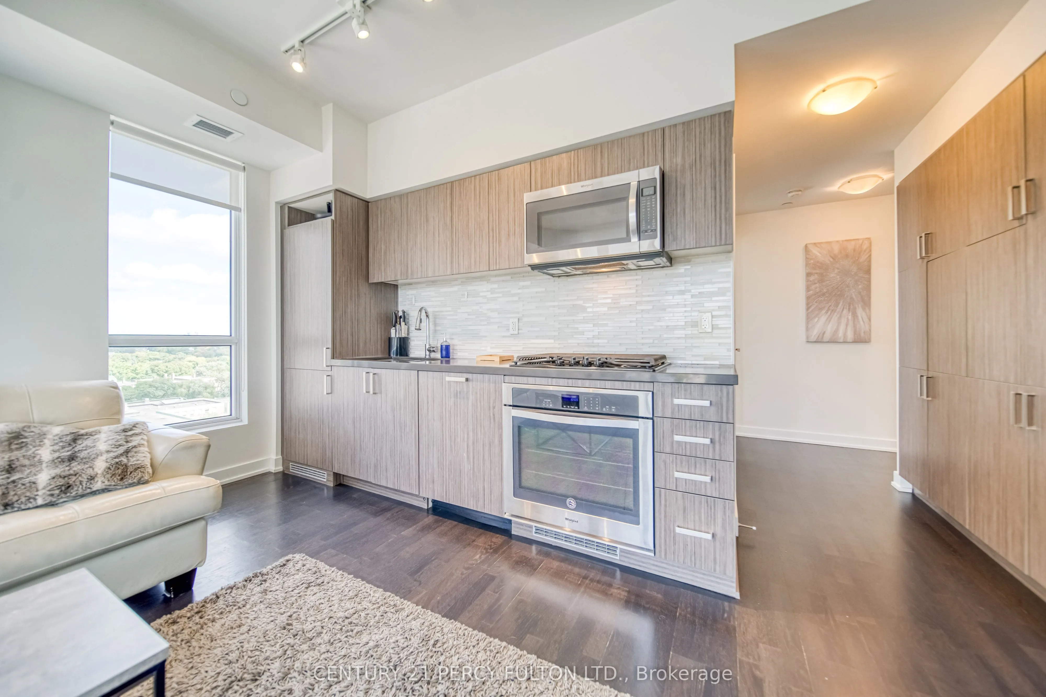 501 St. Clair Avenue W, #1211