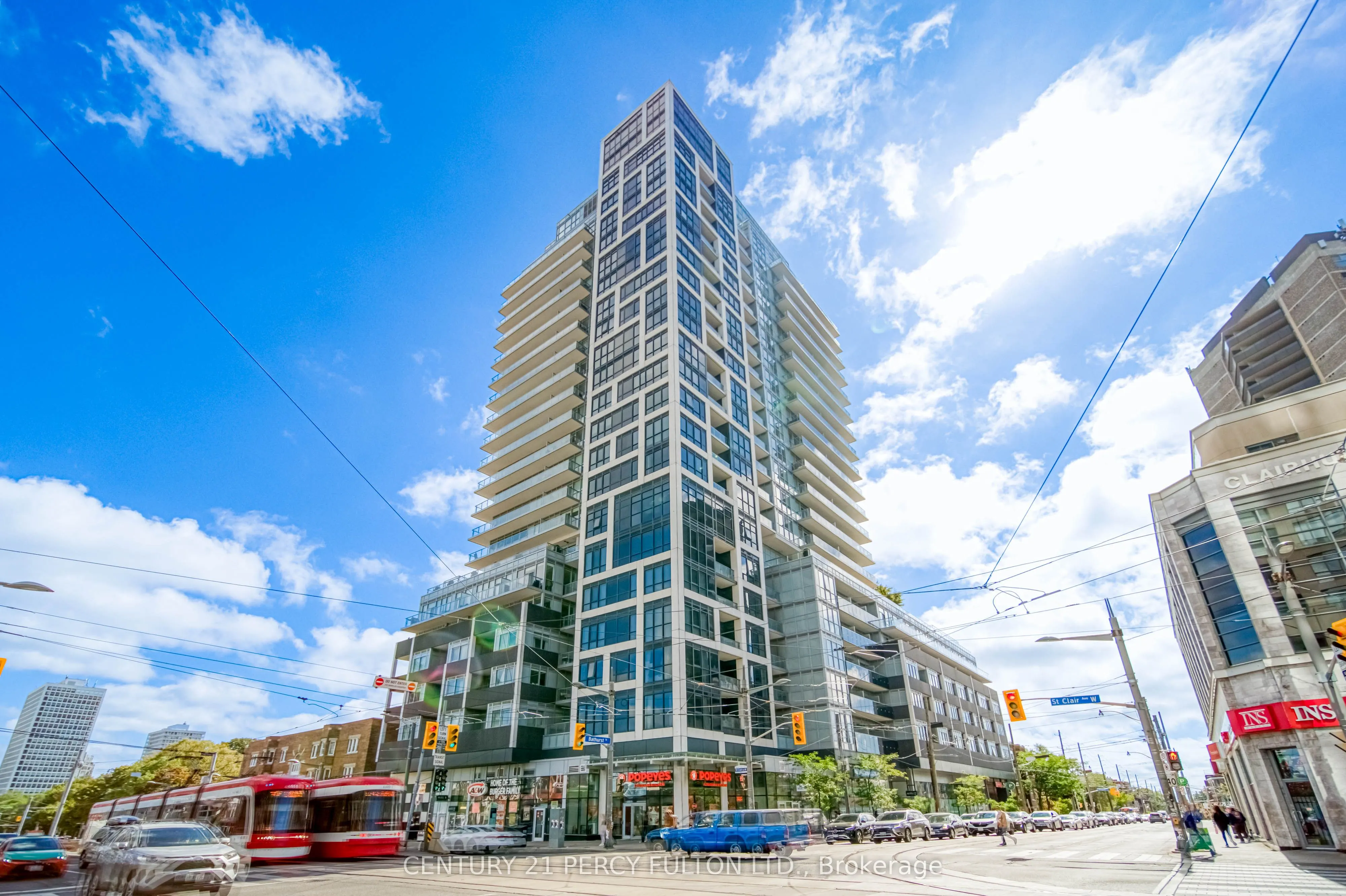 501 St. Clair Avenue W, #1211