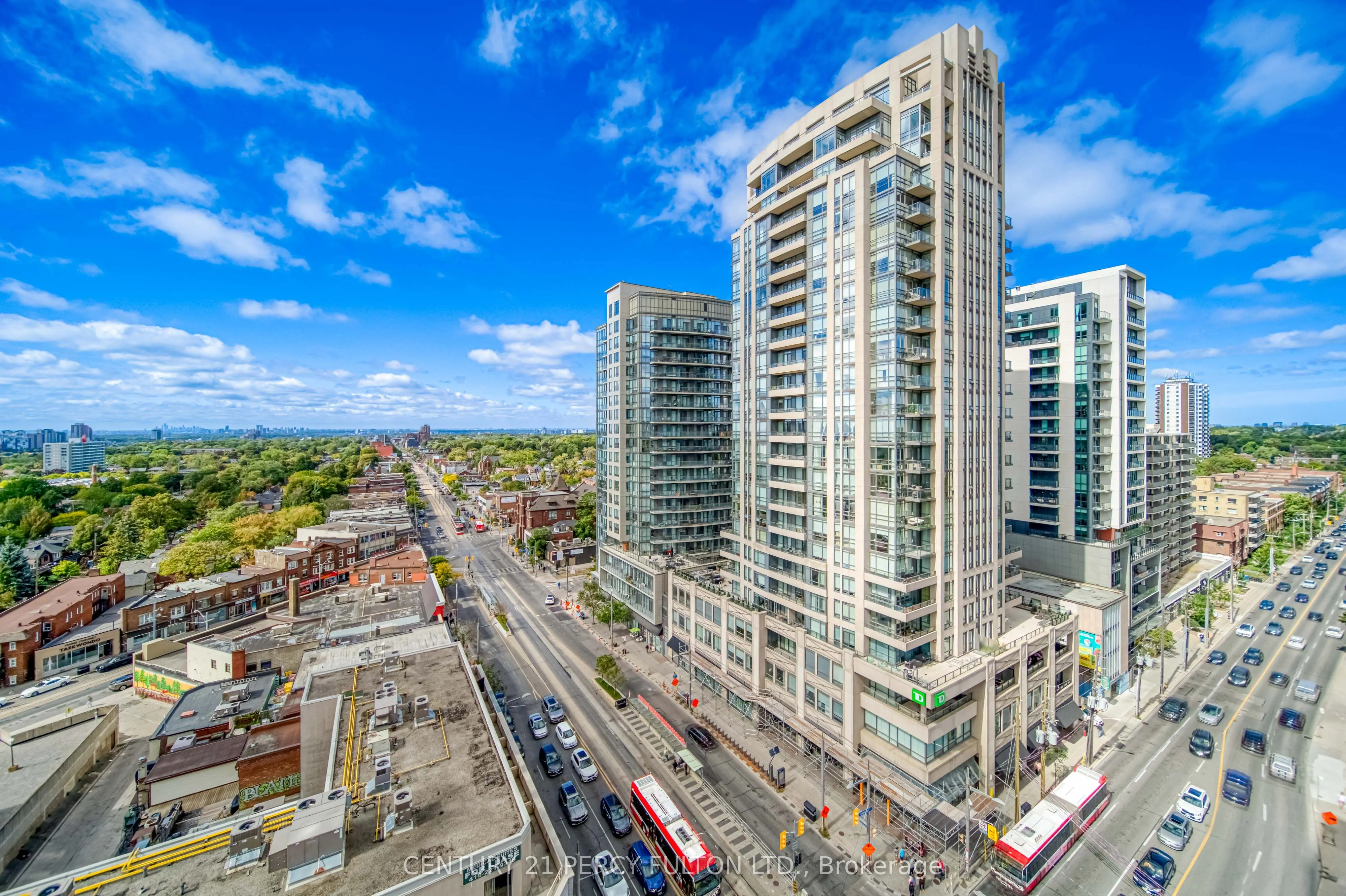 501 St. Clair Avenue W, #1211