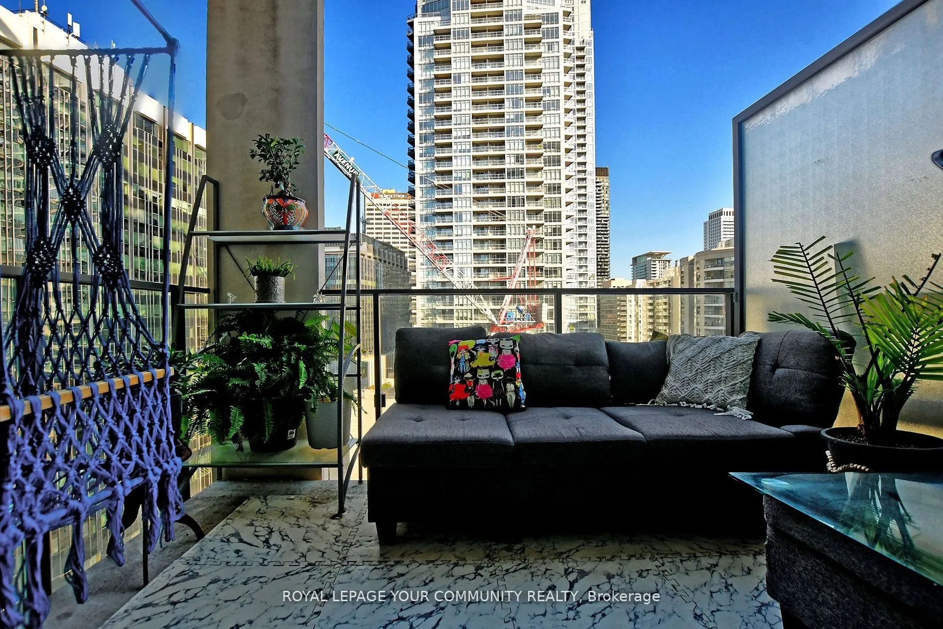 5 Soudan Avenue, #1511
