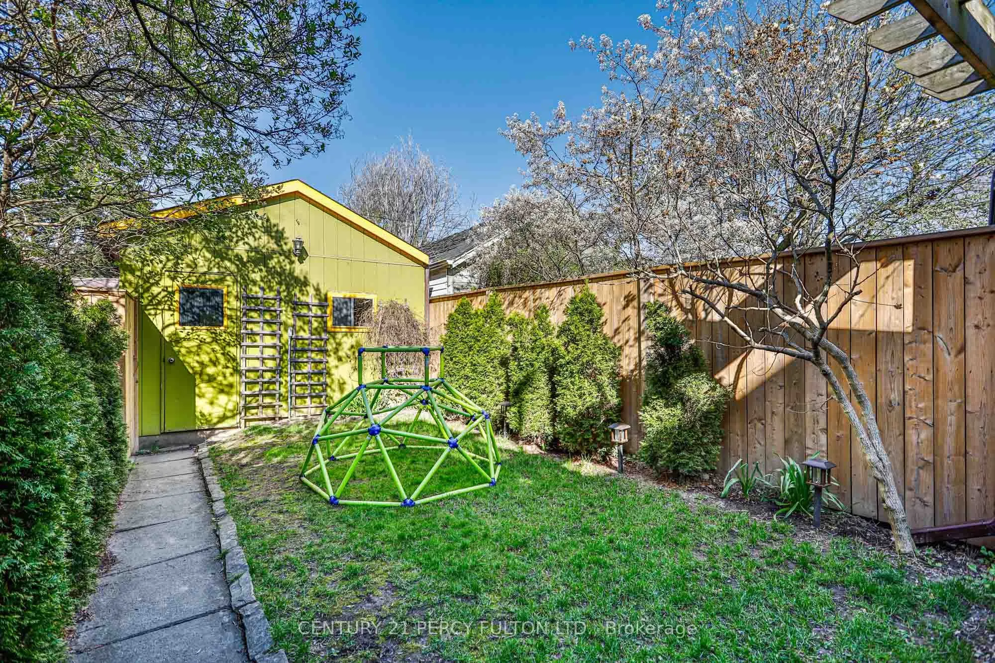 536 Crawford Street
