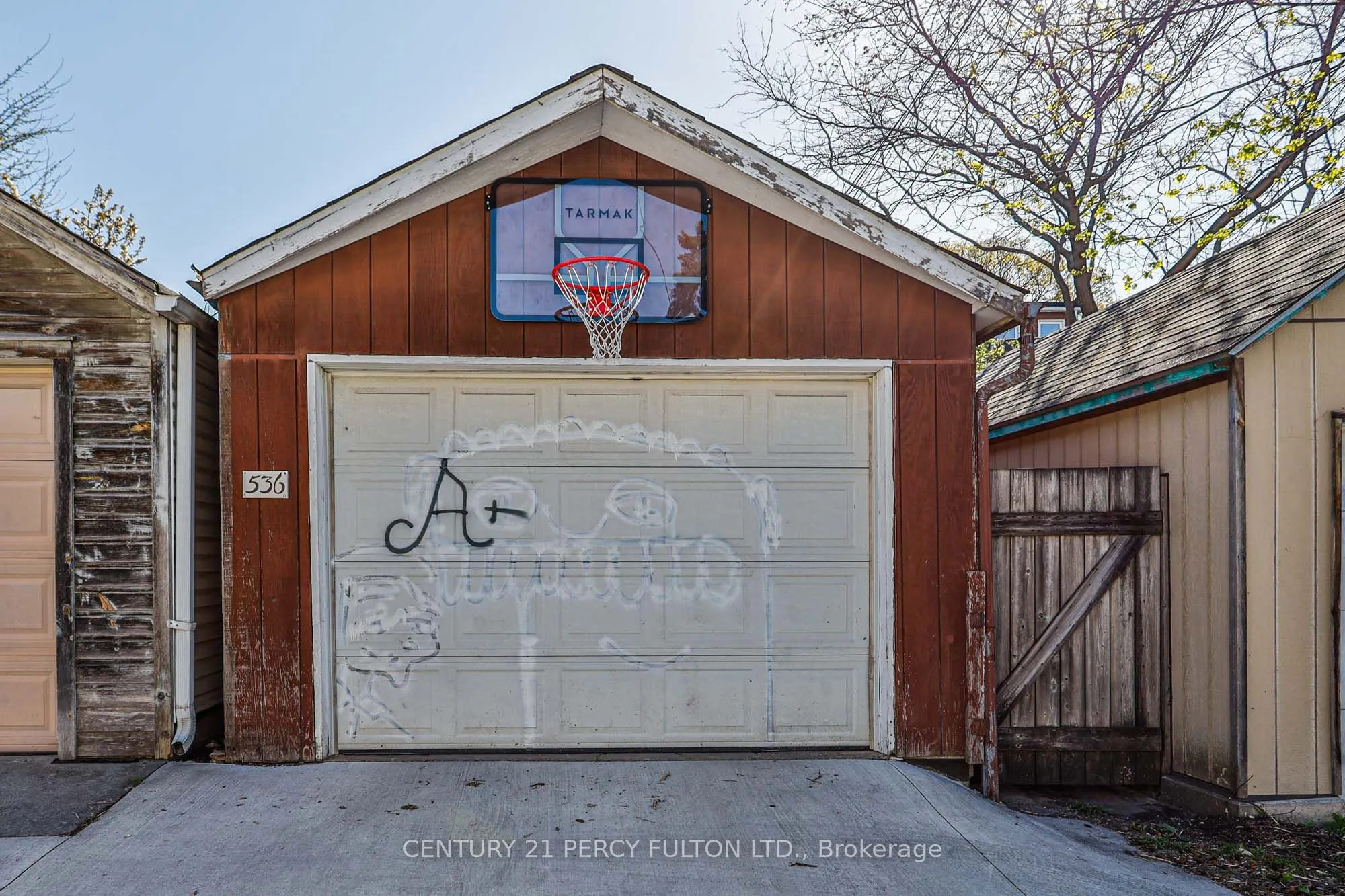 536 Crawford Street