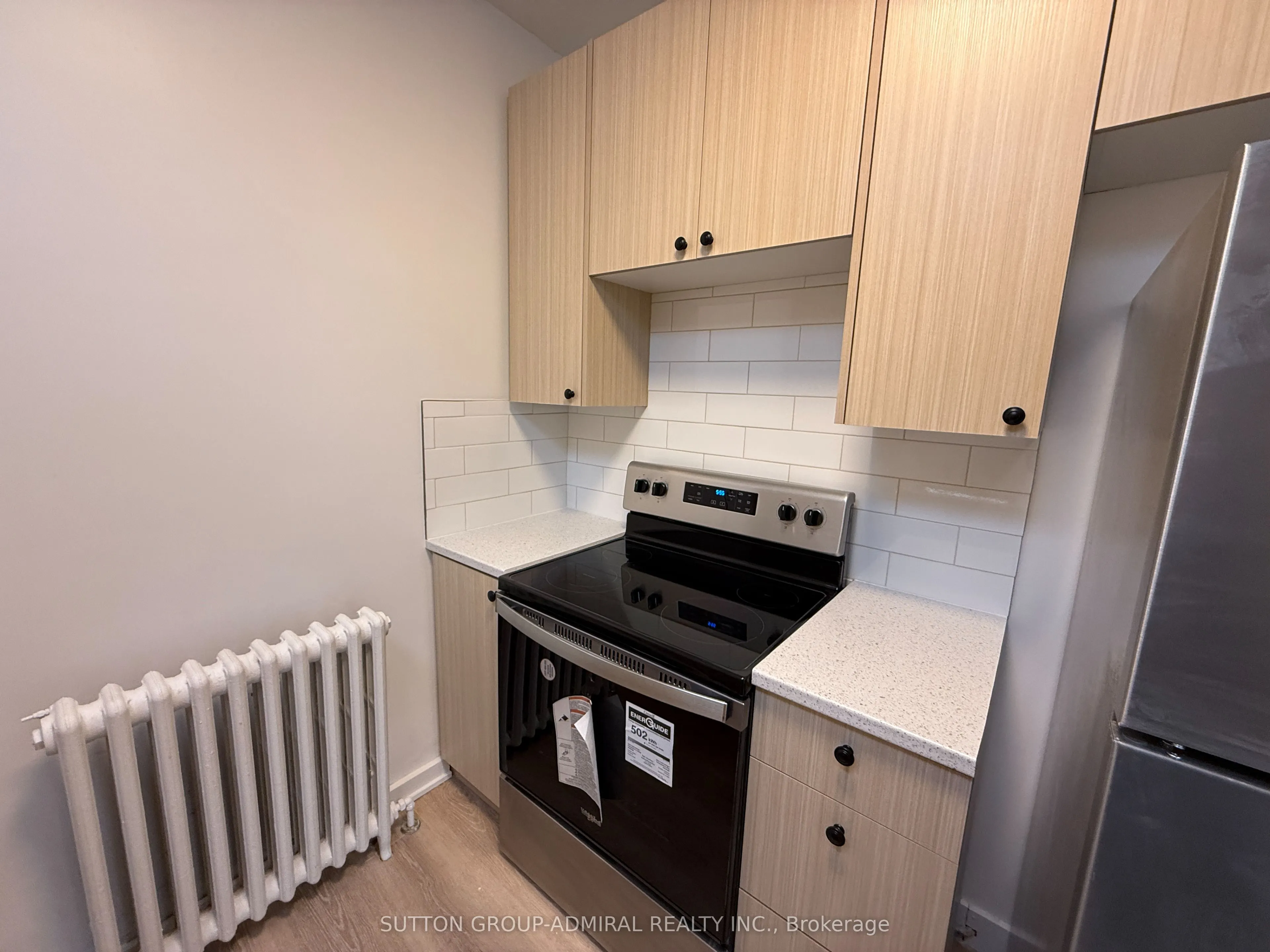 5175 Yonge Street, #202