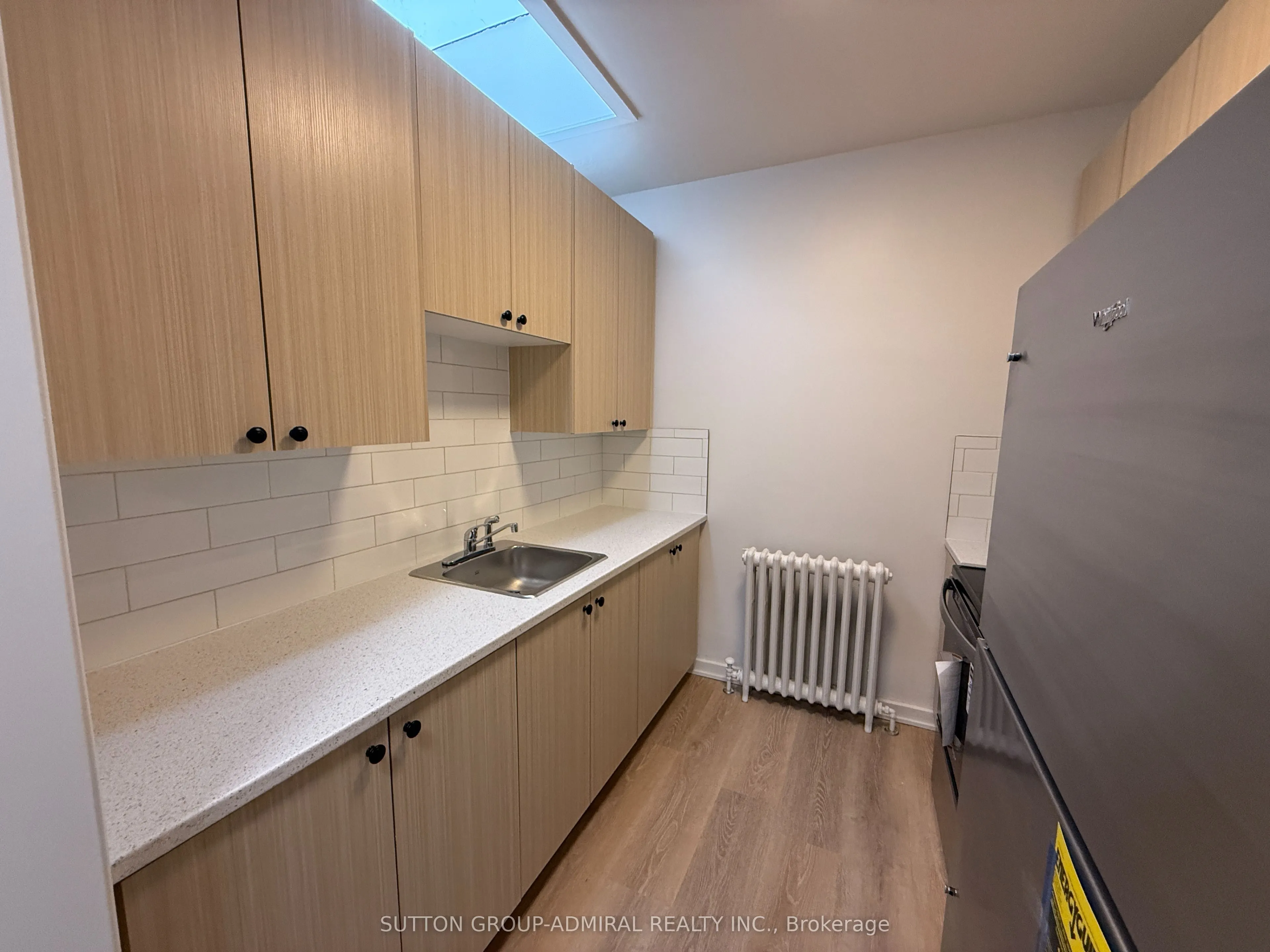 5175 Yonge Street, #202