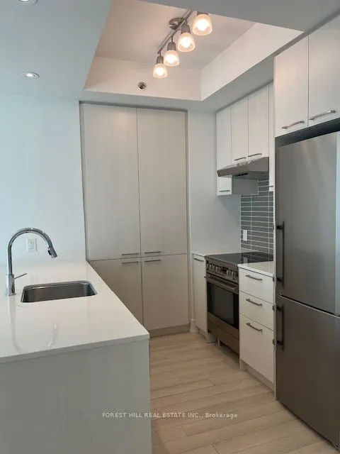 310 Tweedsmuir Avenue, #1905
