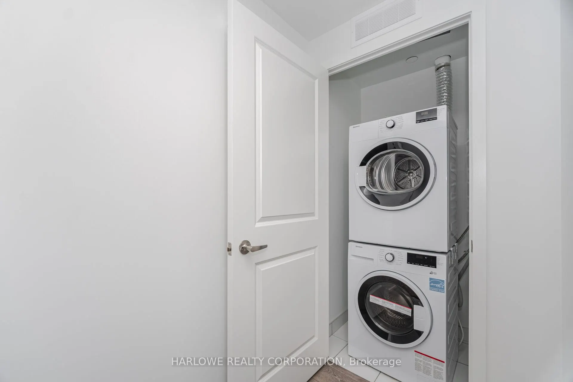 543 Richmond Street W, #614