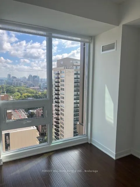 320 Tweedsmuir Avenue, #2205