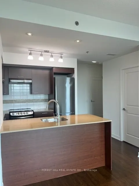 320 Tweedsmuir Avenue, #2205