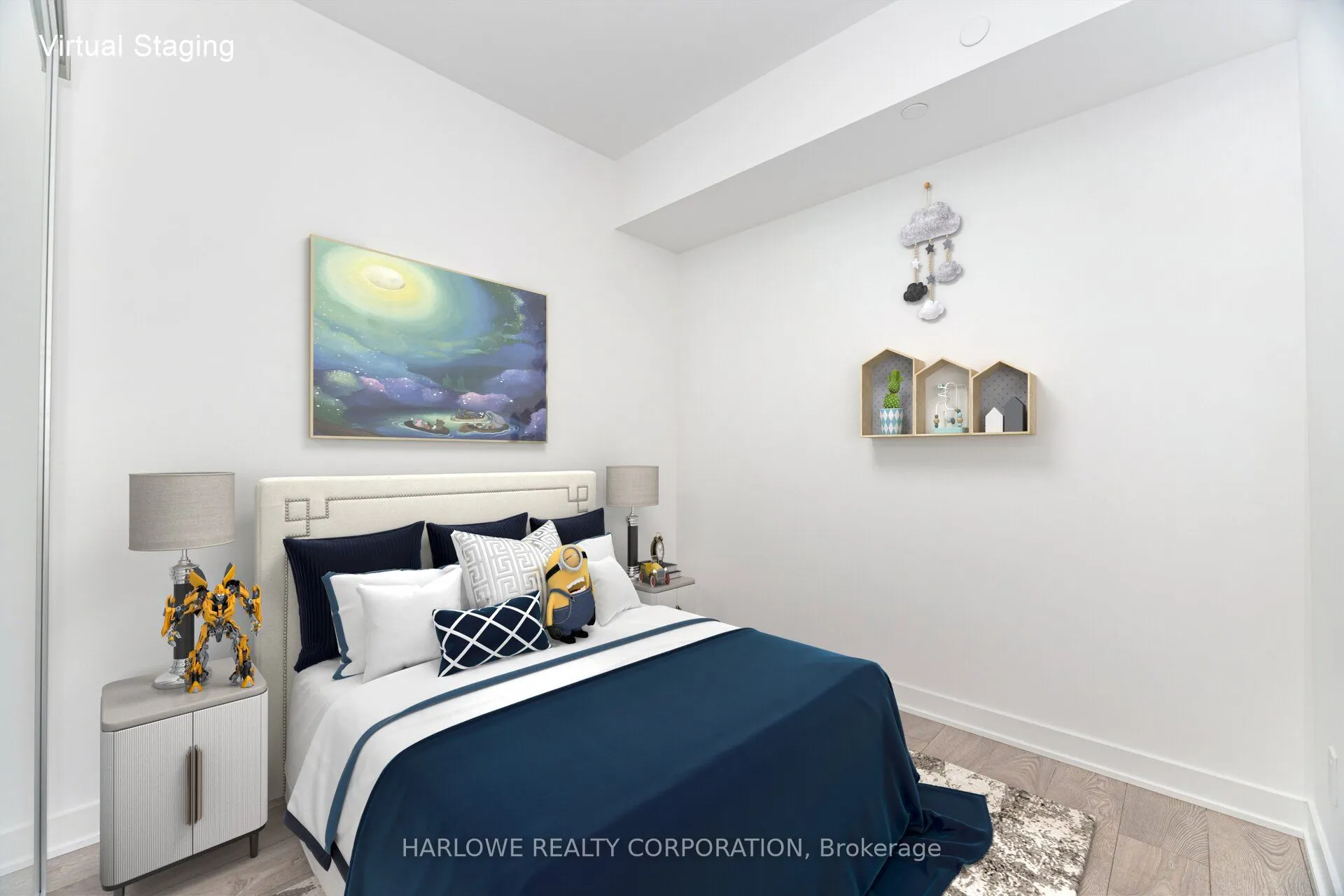 543 Richmond Street W, #815