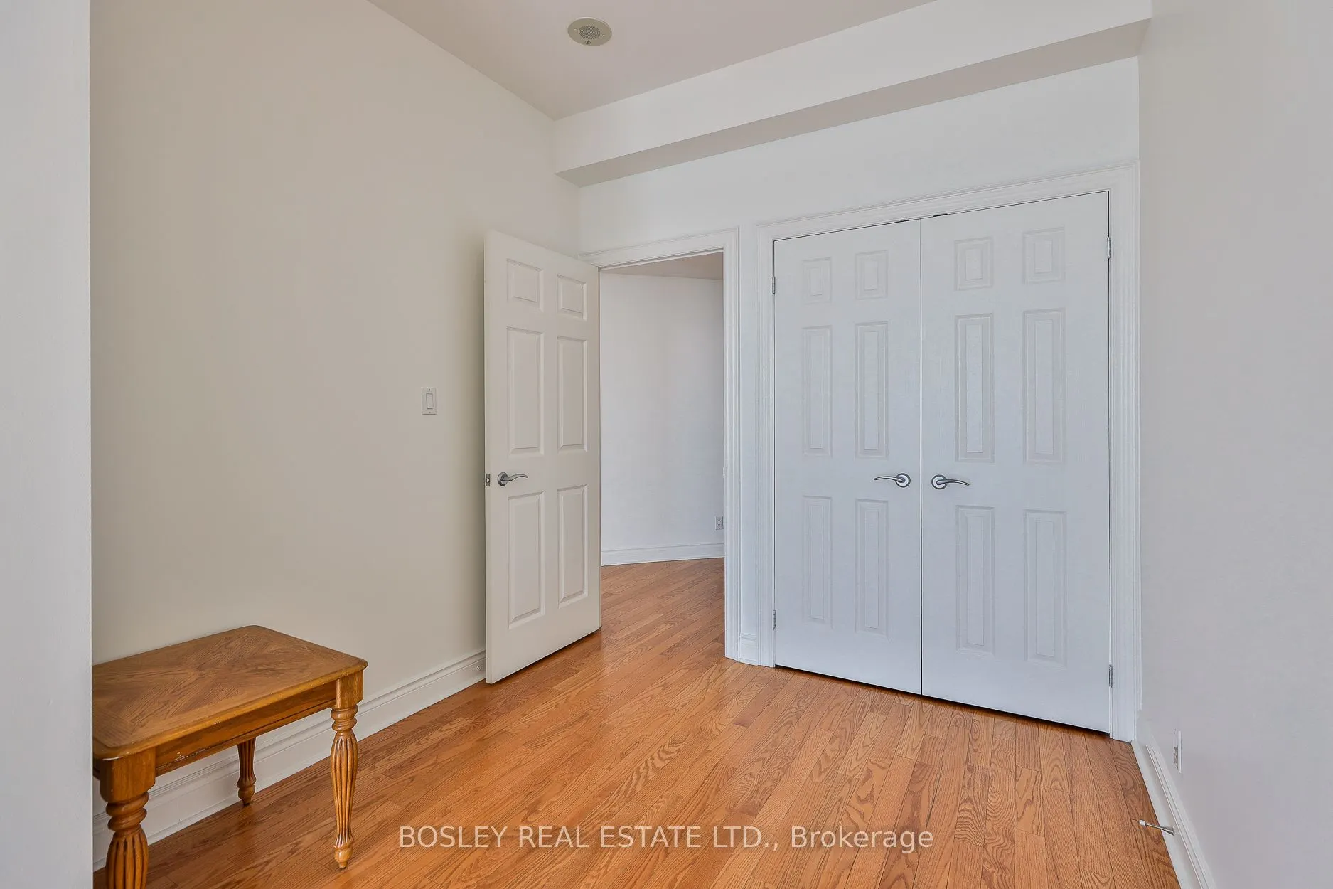 228 Queens Quay W, #2508