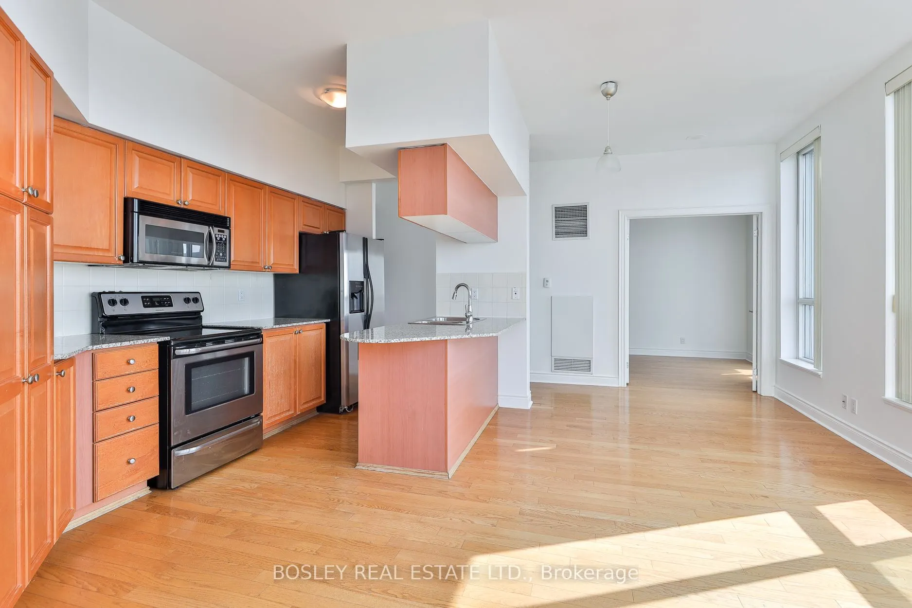 228 Queens Quay W, #2508