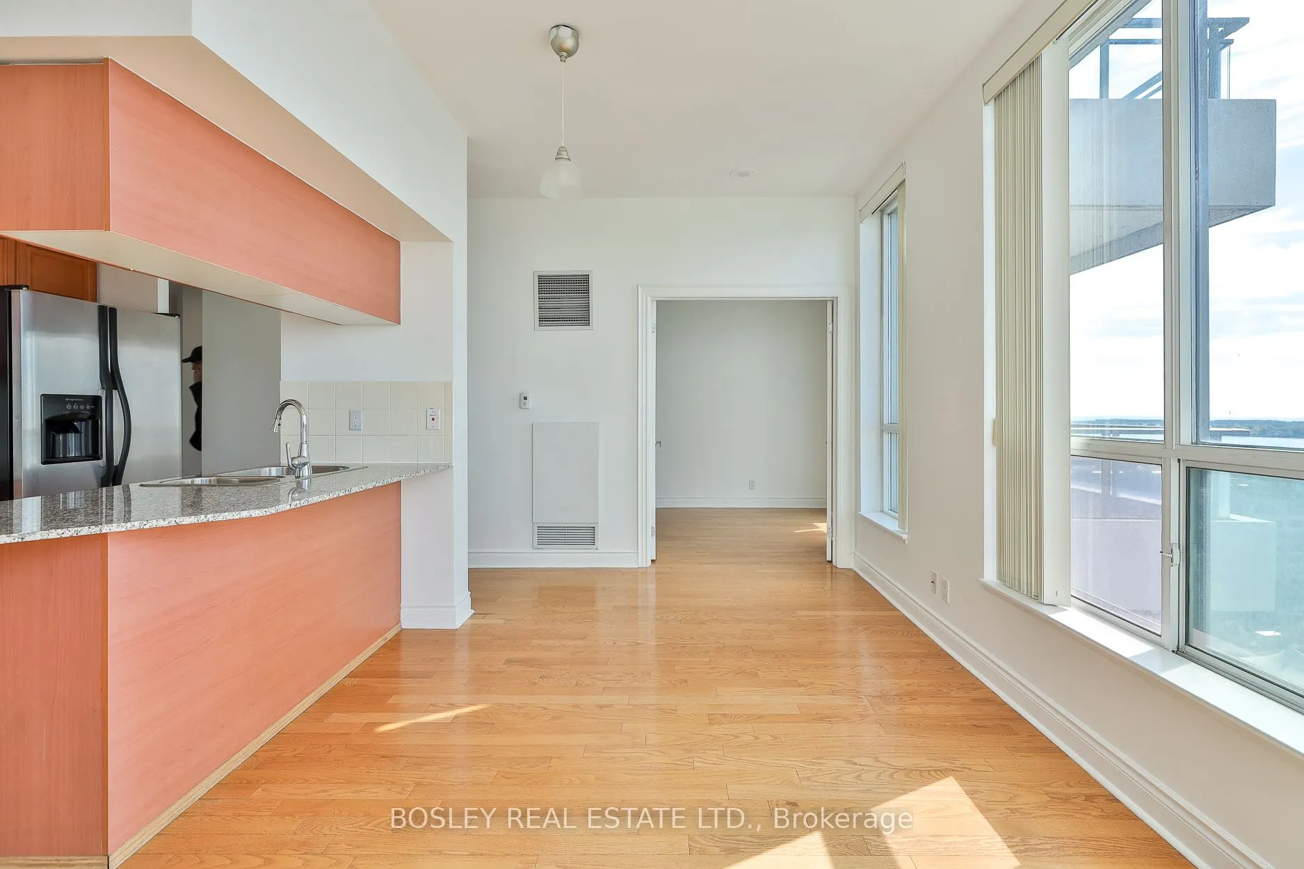 228 Queens Quay W, #2508