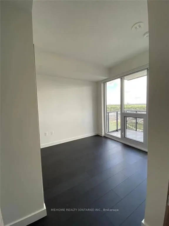 85 Mcmahon Drive, #1910