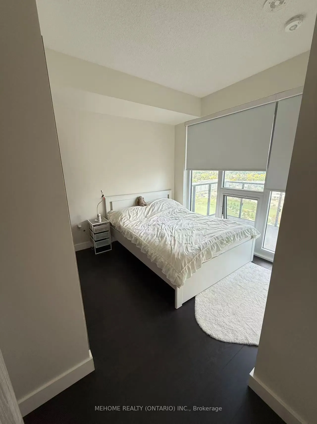 85 Mcmahon Drive, #1910