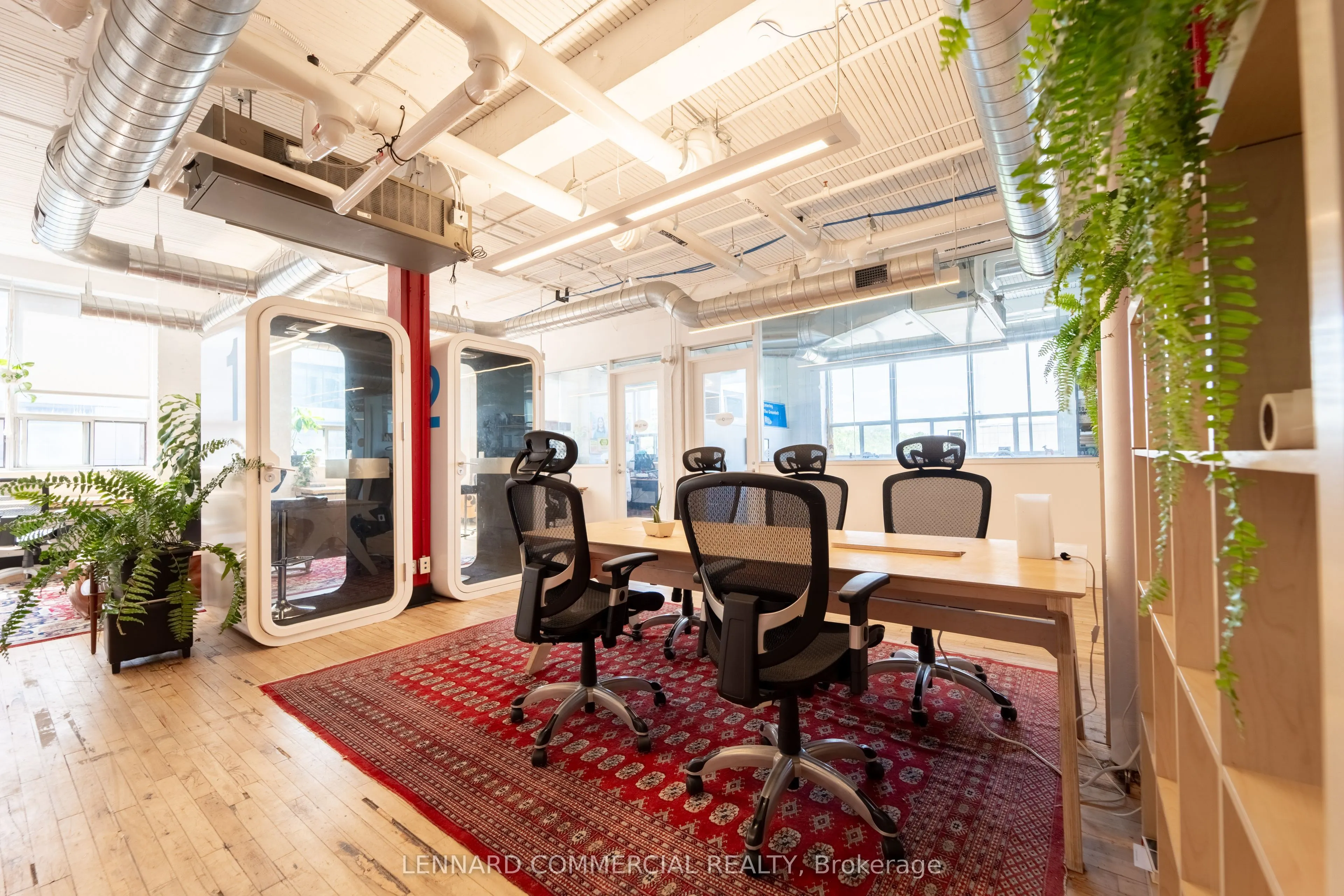 192 Spadina Avenue, #212