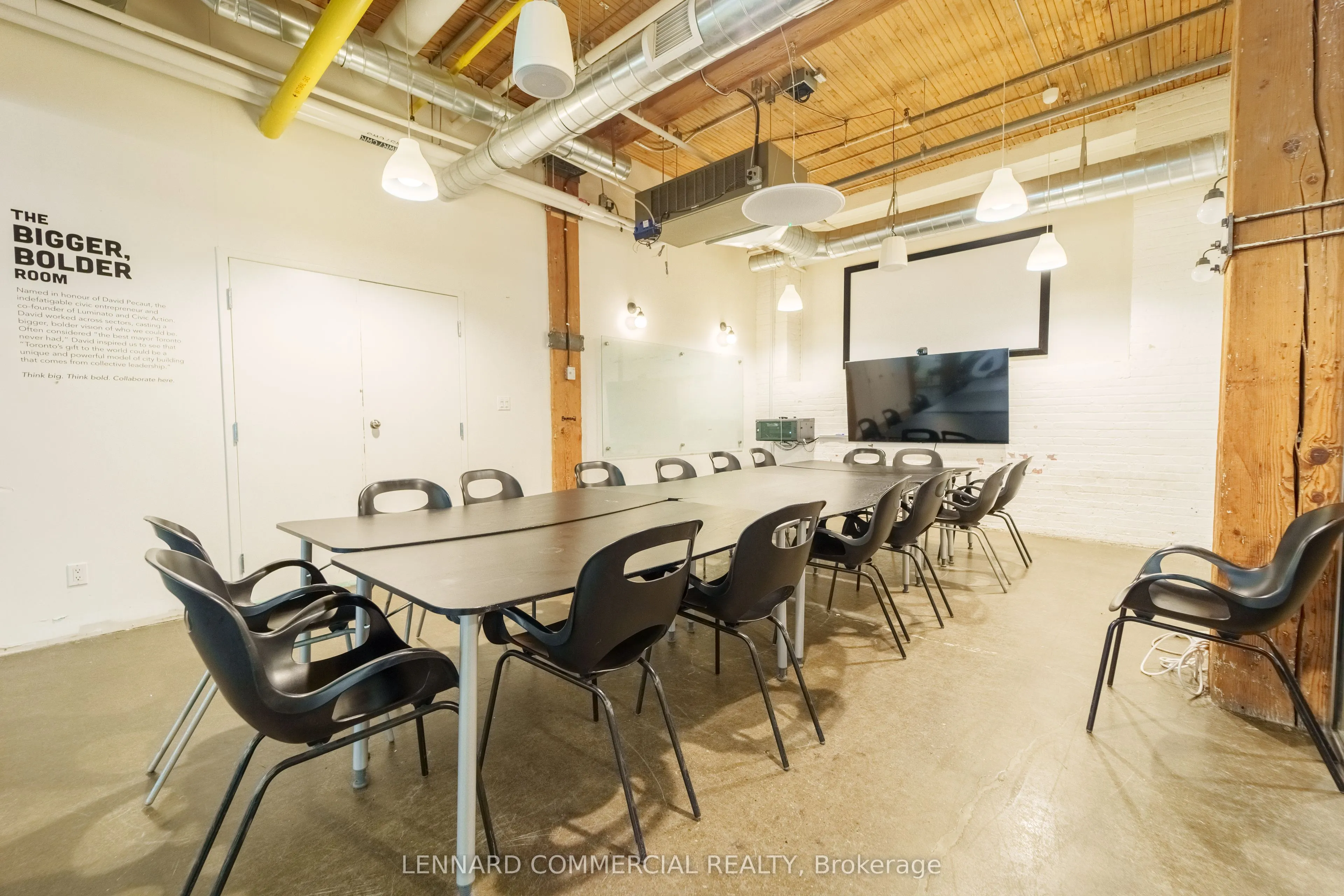 192 Spadina Avenue, #212