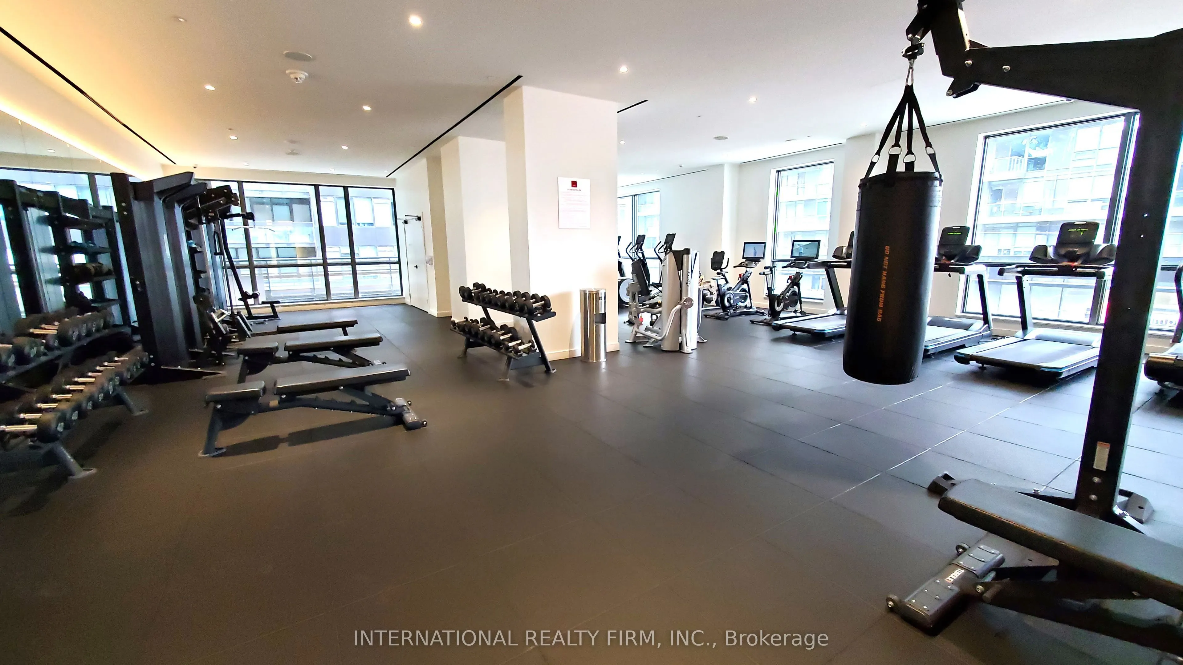 39 Roehampton Avenue E, #4605