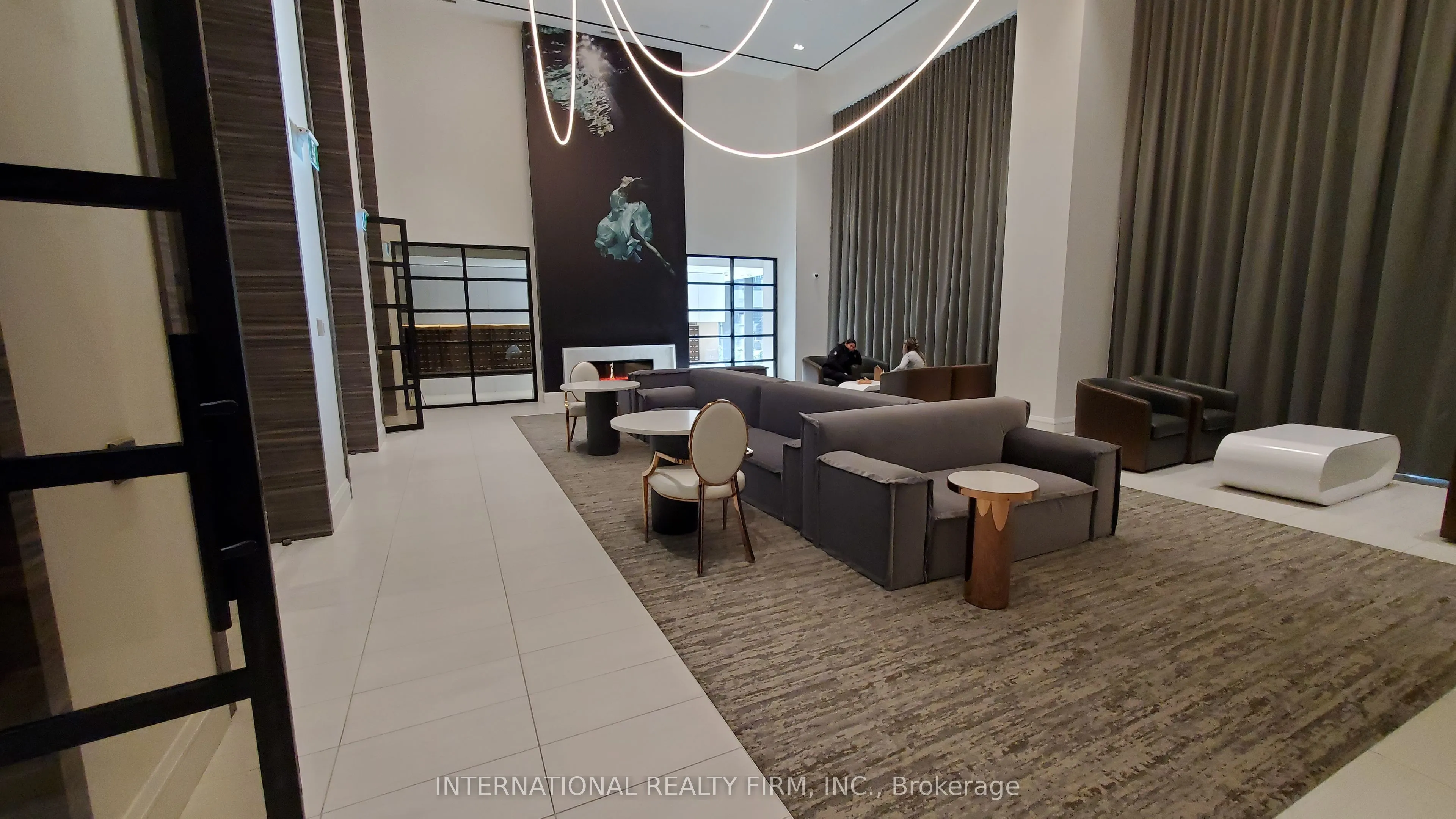 39 Roehampton Avenue E, #4605