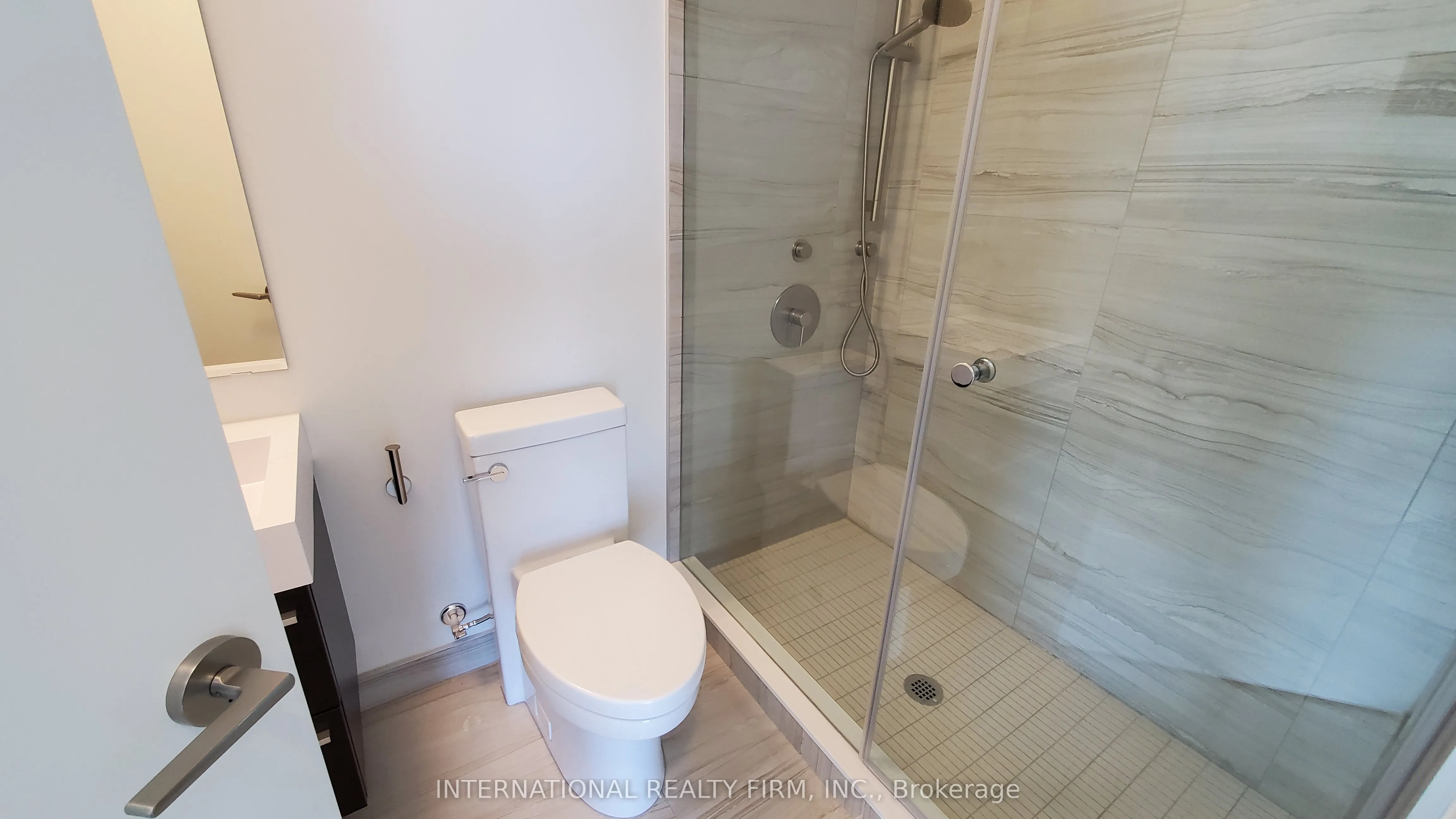 39 Roehampton Avenue E, #4605