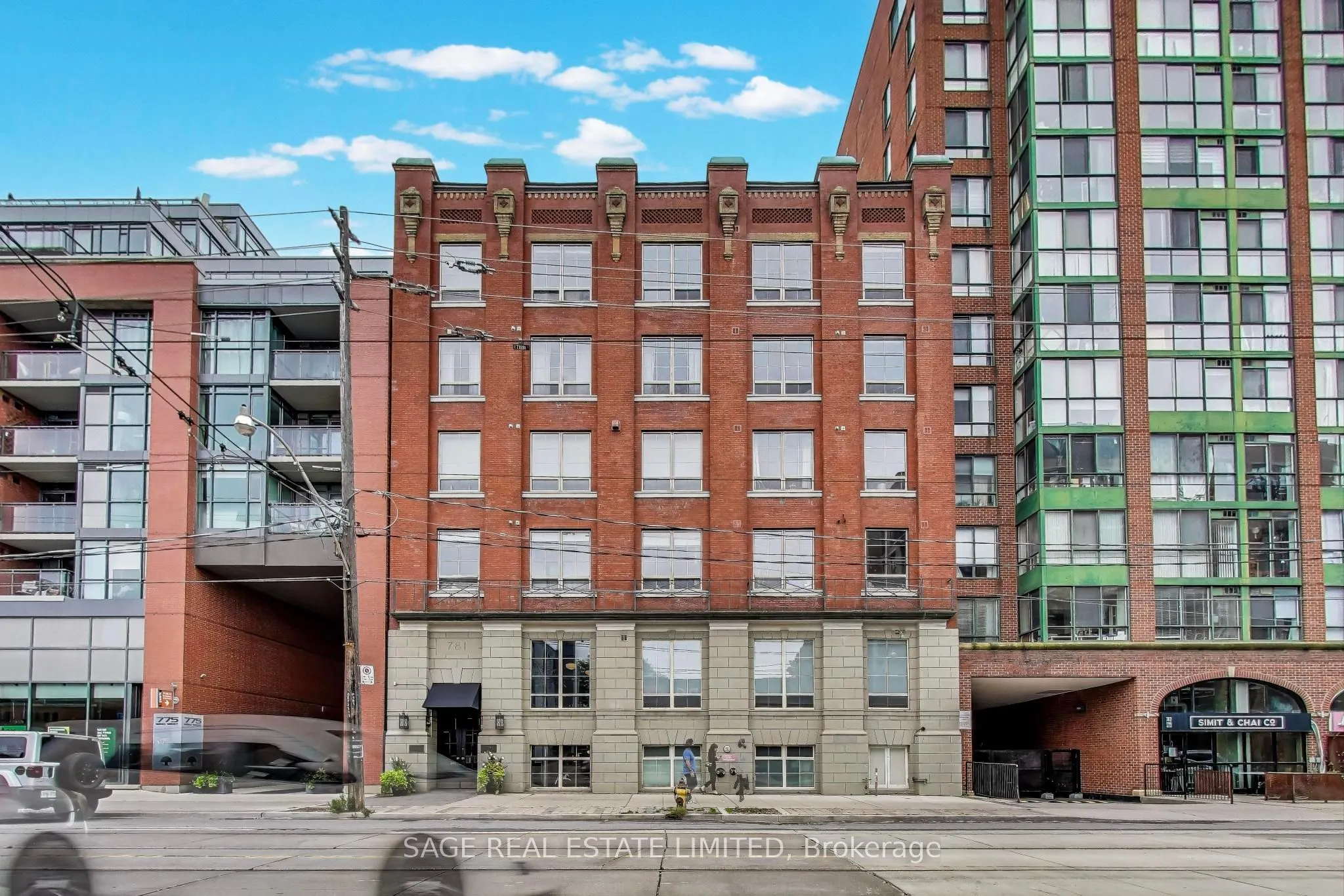 781 King Street W, #403