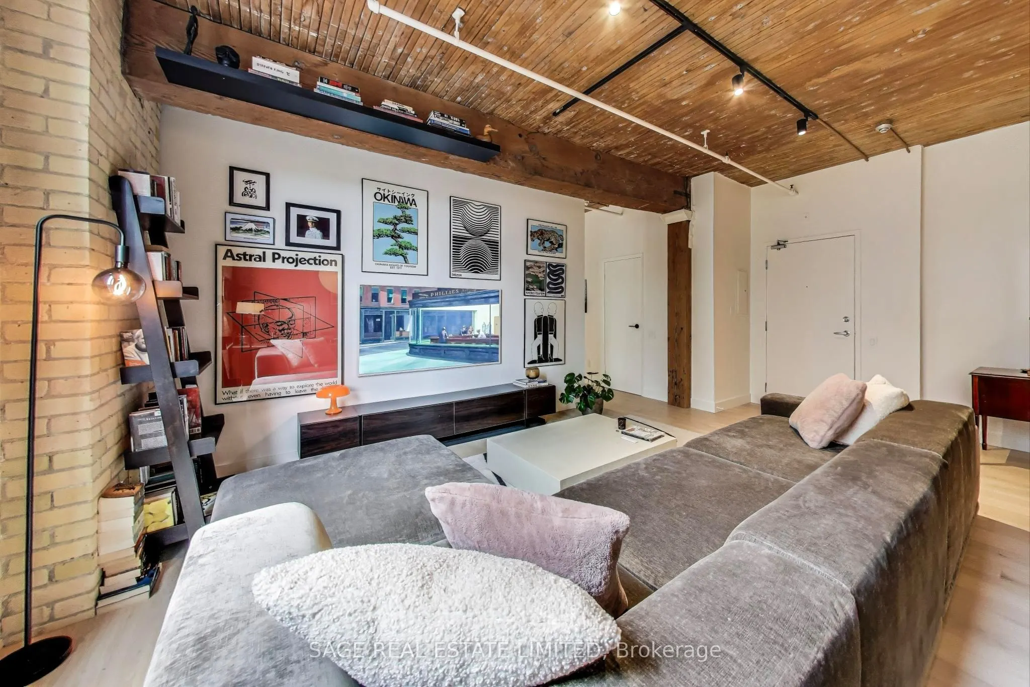 781 King Street W, #403
