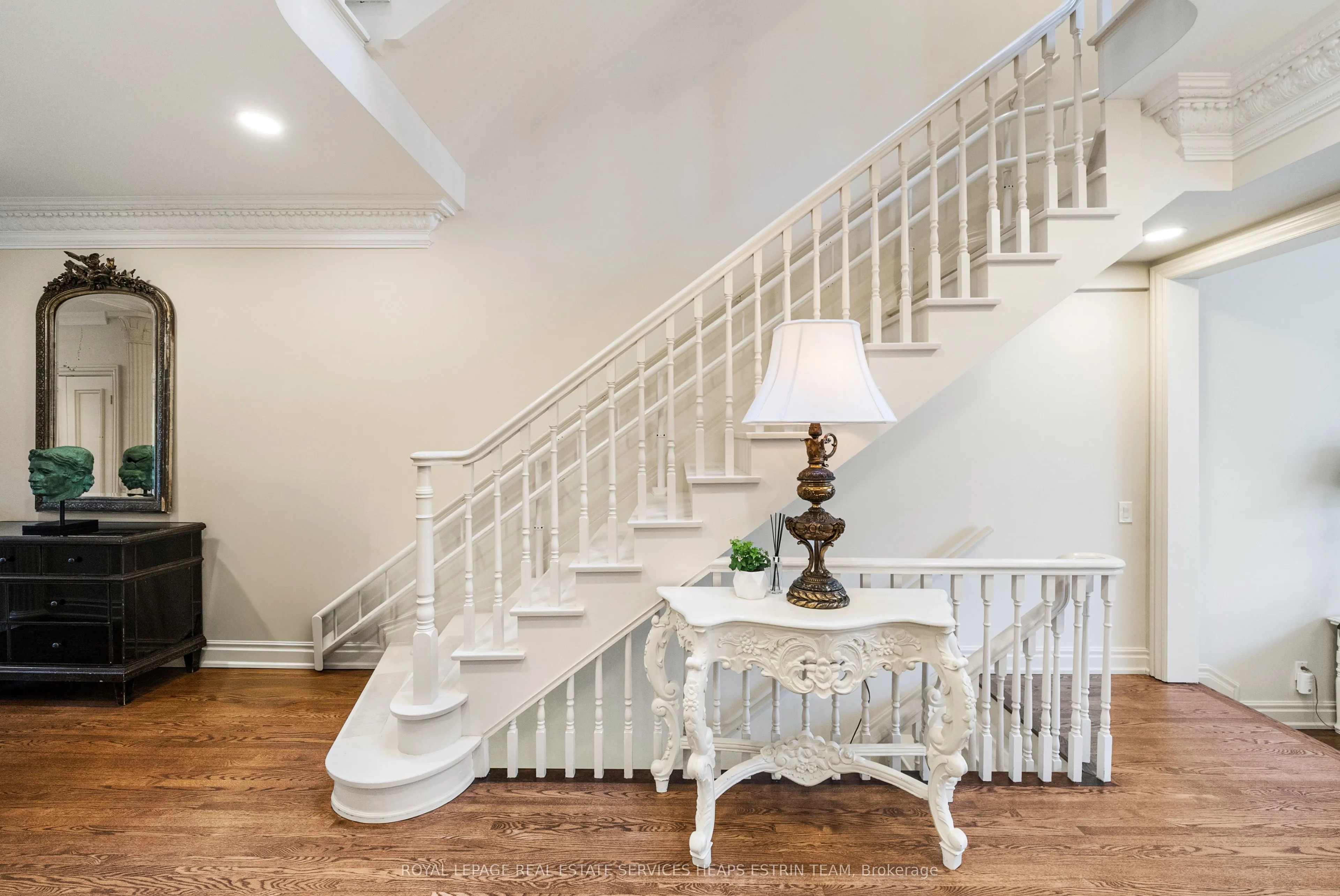 18 Lowther Avenue