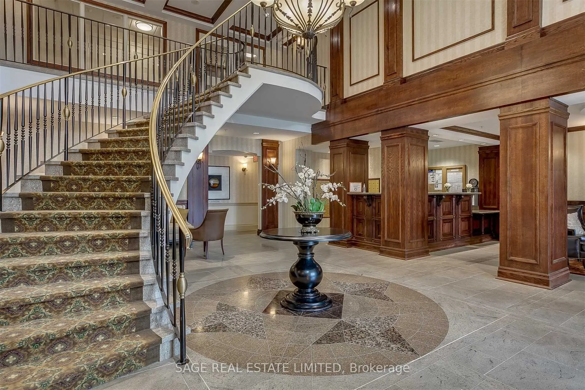 12 Rean Drive, #307