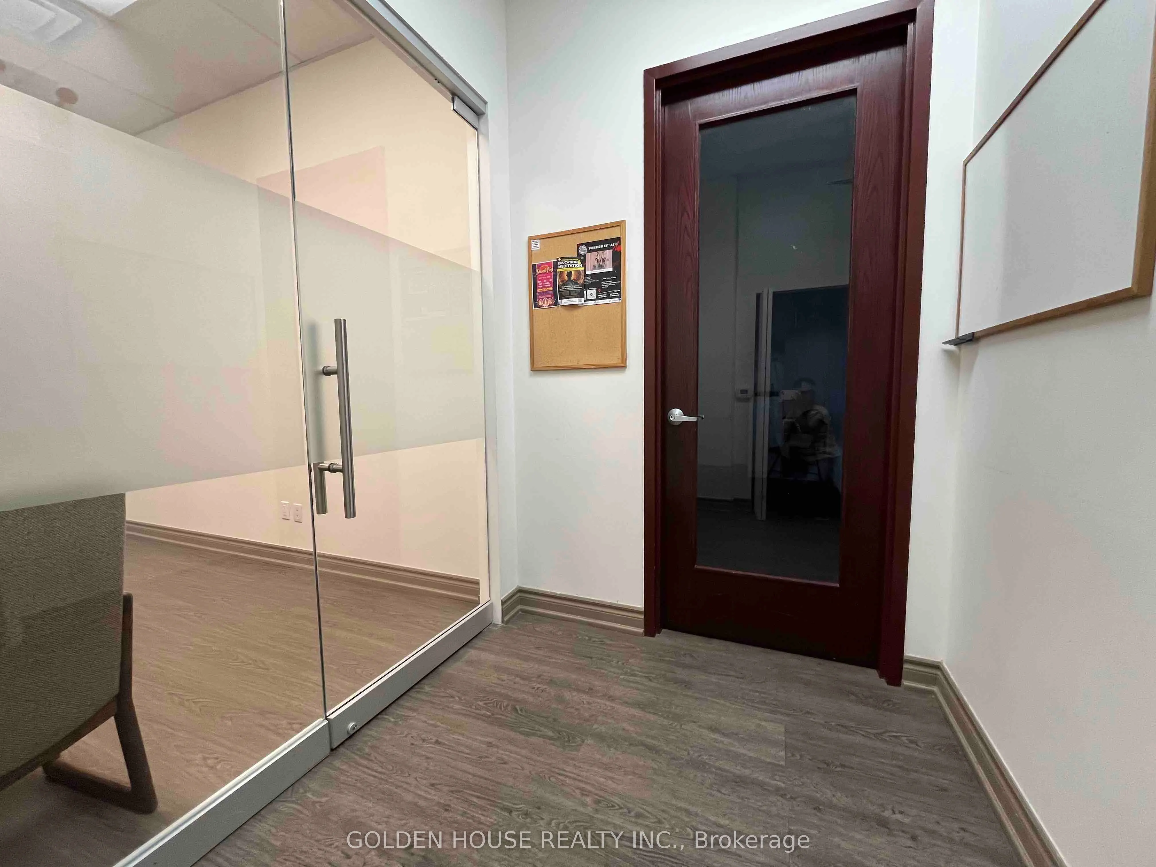 4789 Yonge Street, #606