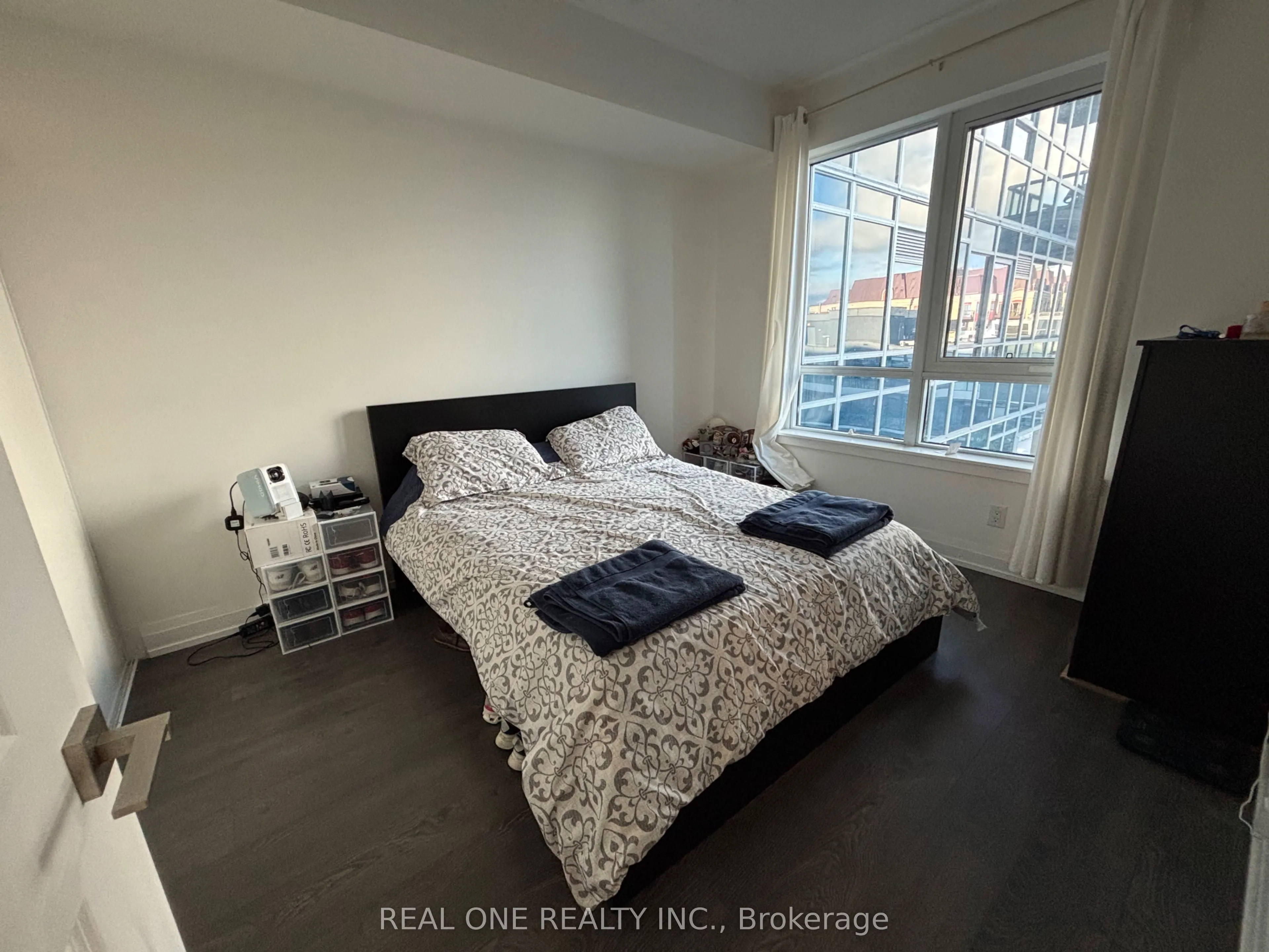 591 Sheppard Avenue E, #925