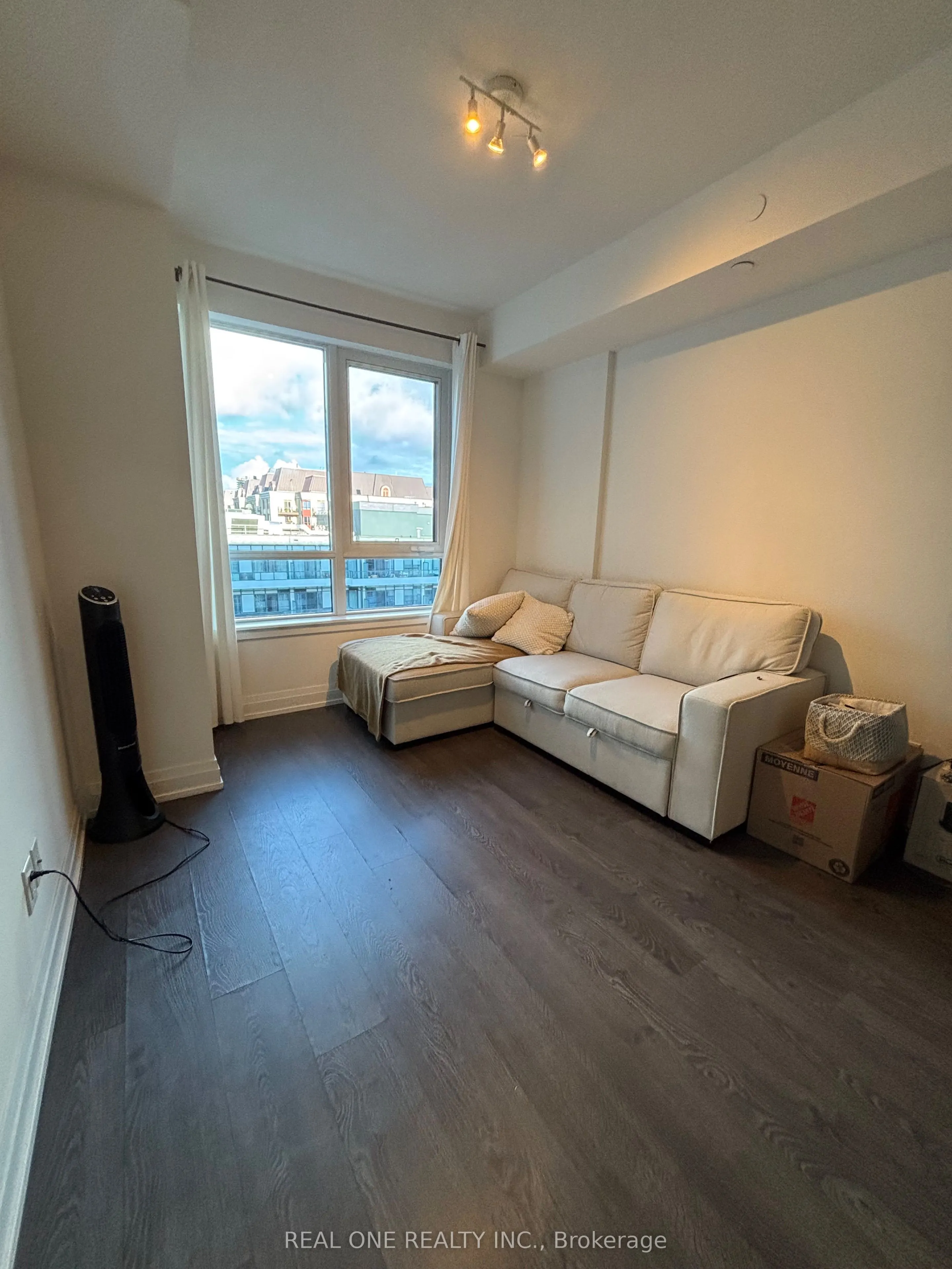 591 Sheppard Avenue E, #925