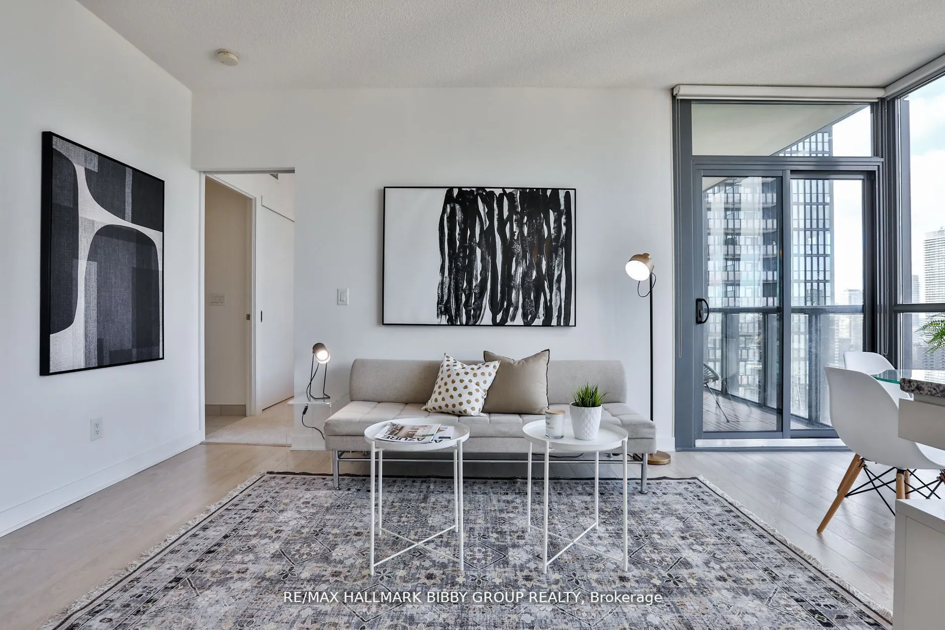 110 Charles Street E, #3106