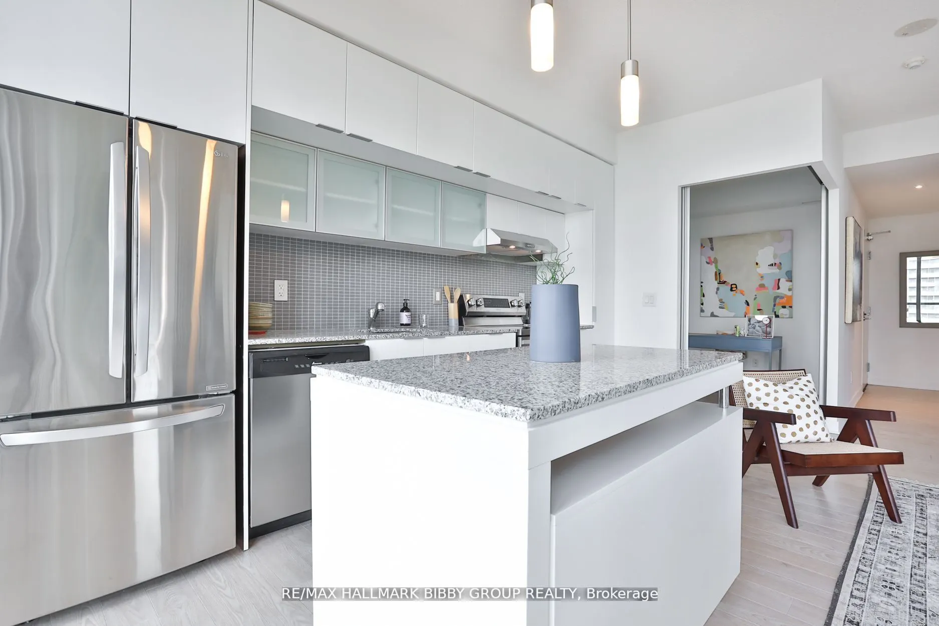 110 Charles Street E, #3106