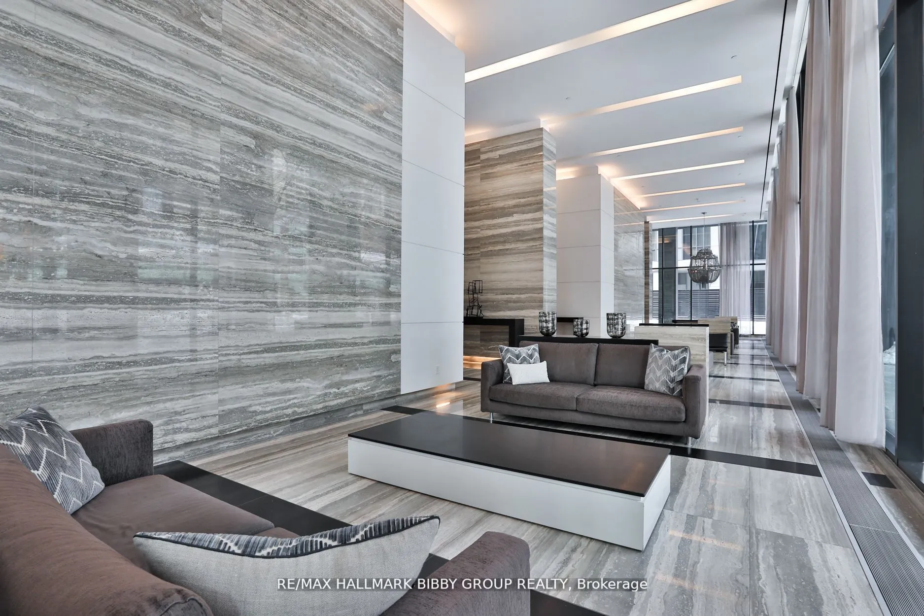 110 Charles Street E, #3106
