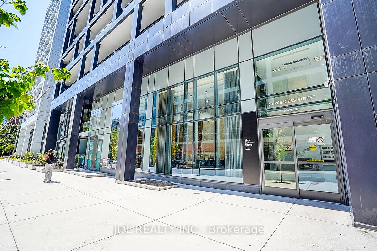60 Princess Street, #202 SE
