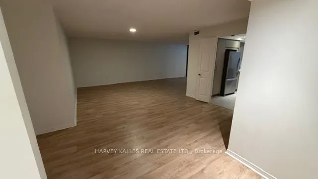 360 Bloor Street E, #306