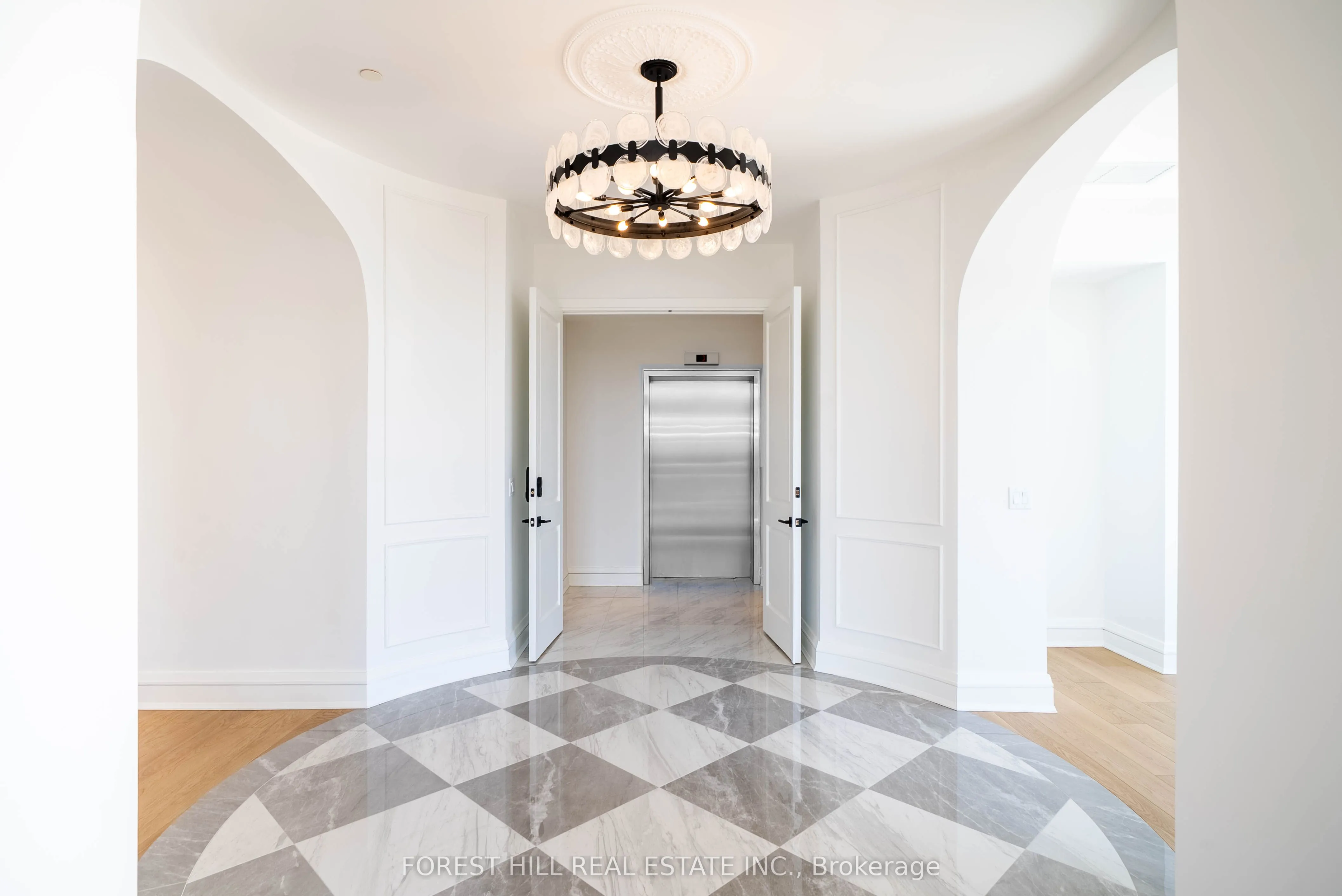 2010 Bathurst Street, #6A